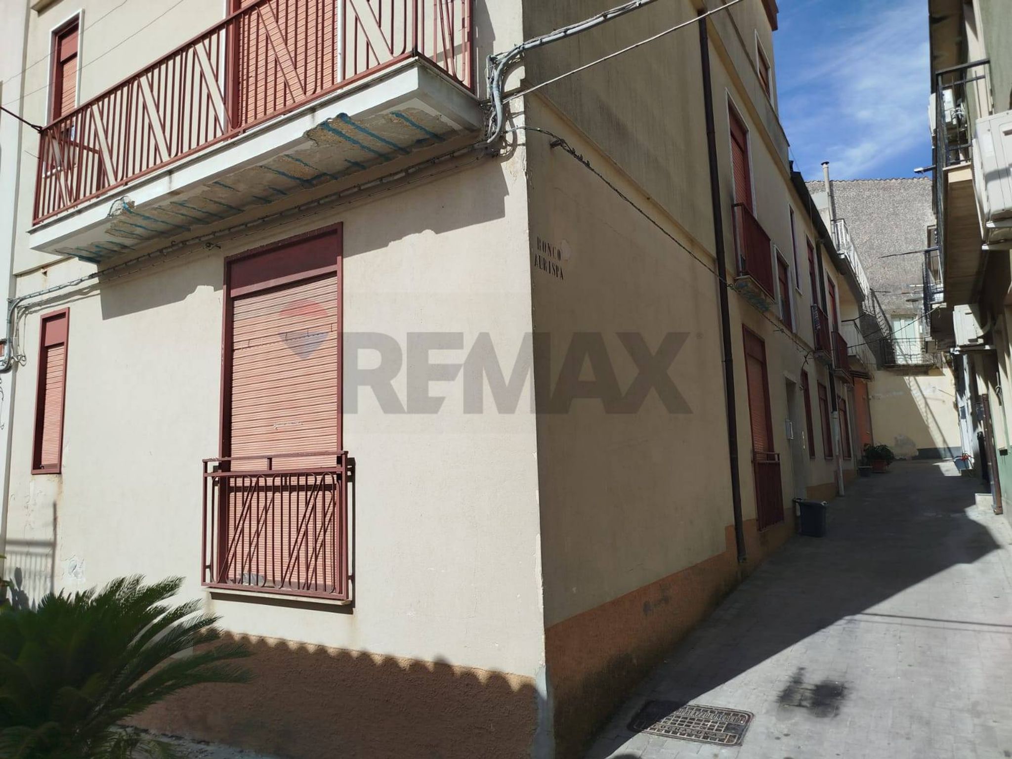 Edificio all'aperto