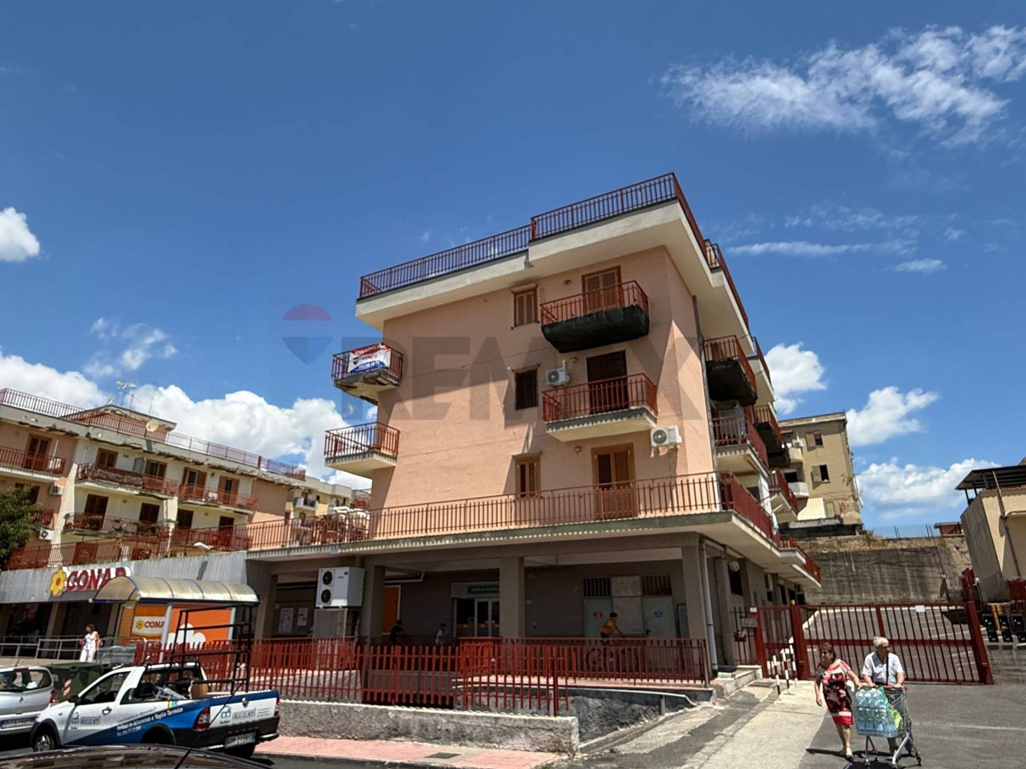 Edificio all'aperto