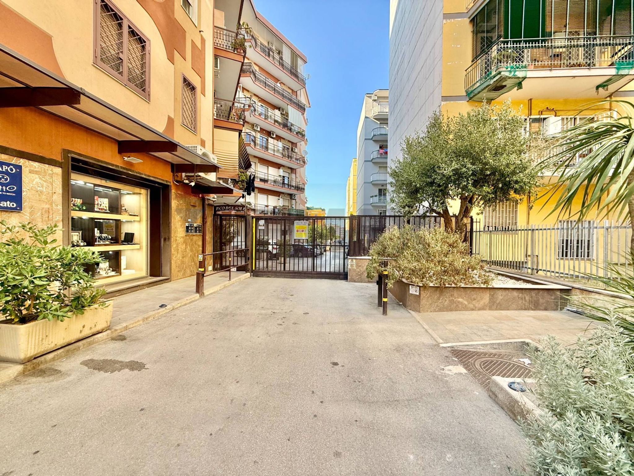 Edificio all'aperto