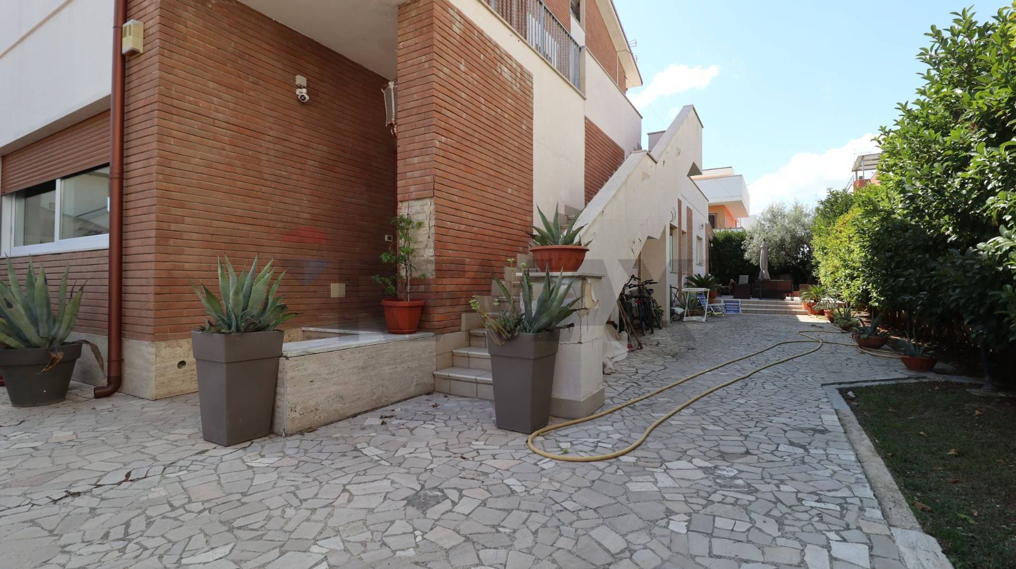 Edificio all'aperto