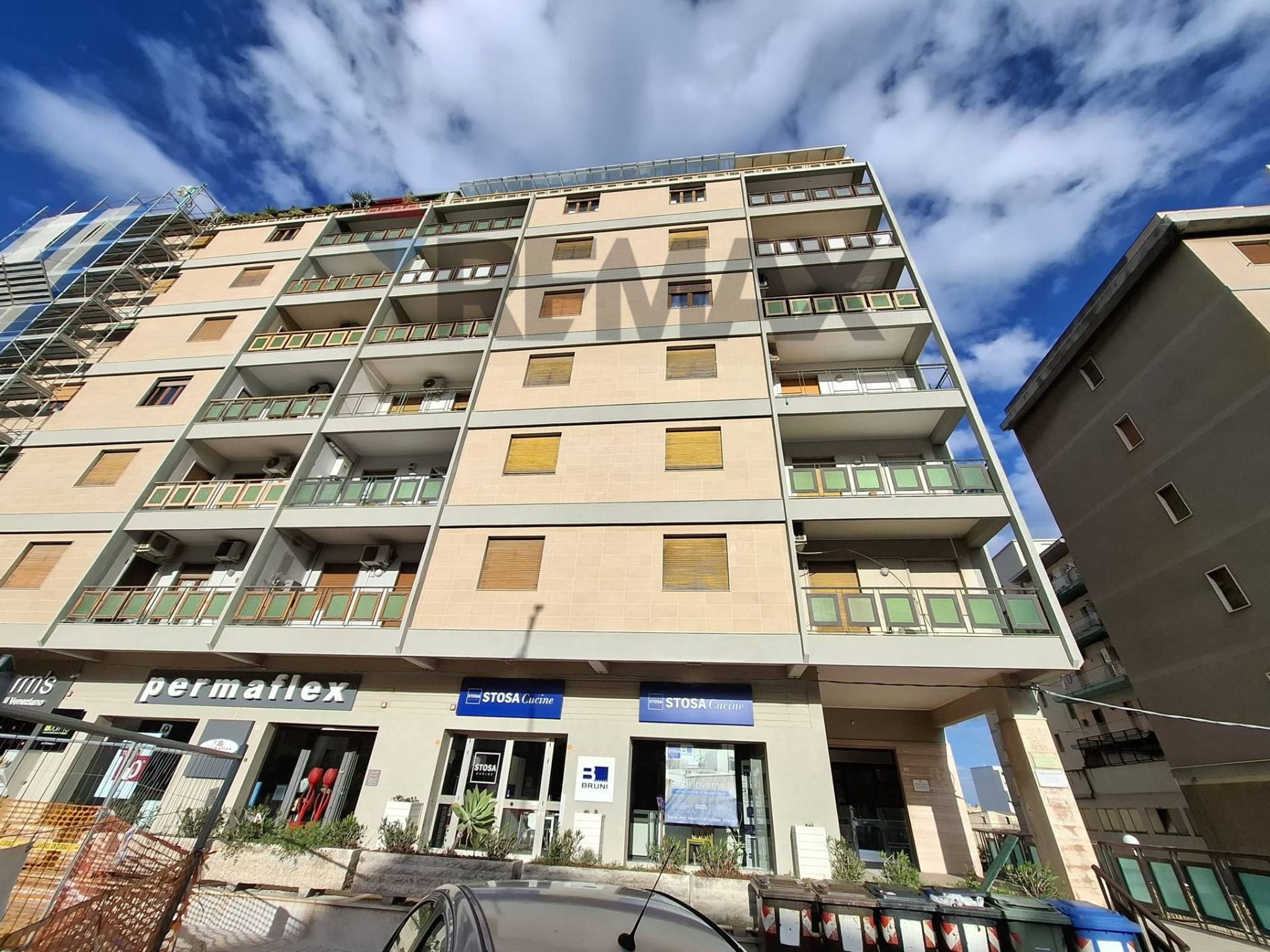 Edificio all'aperto