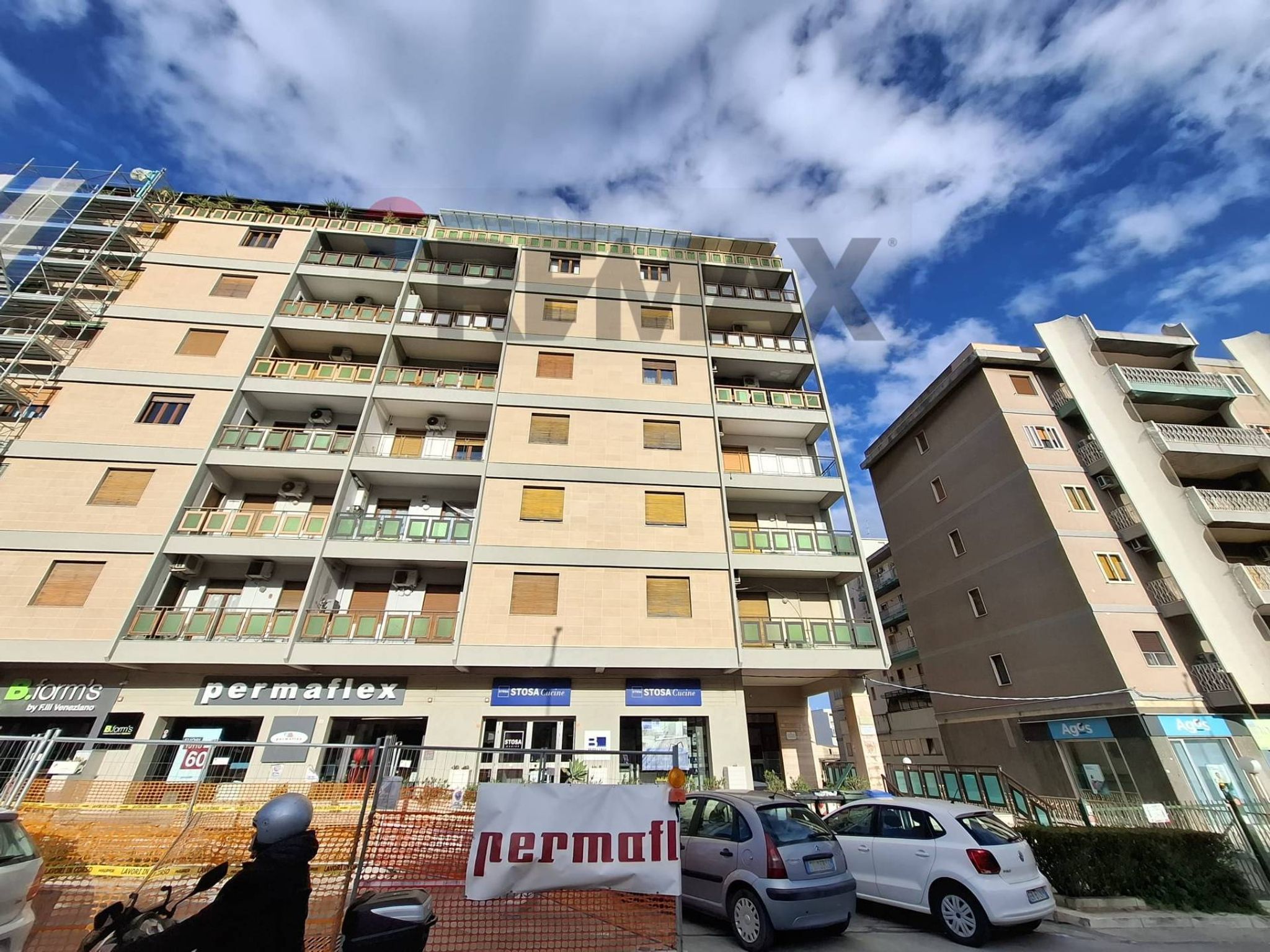Edificio all'aperto