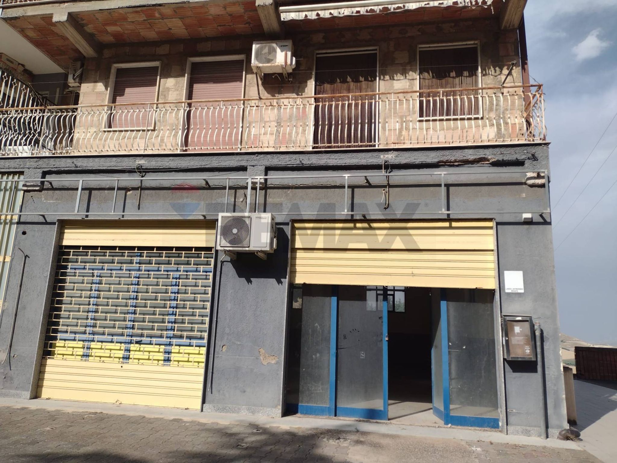Edificio all'aperto