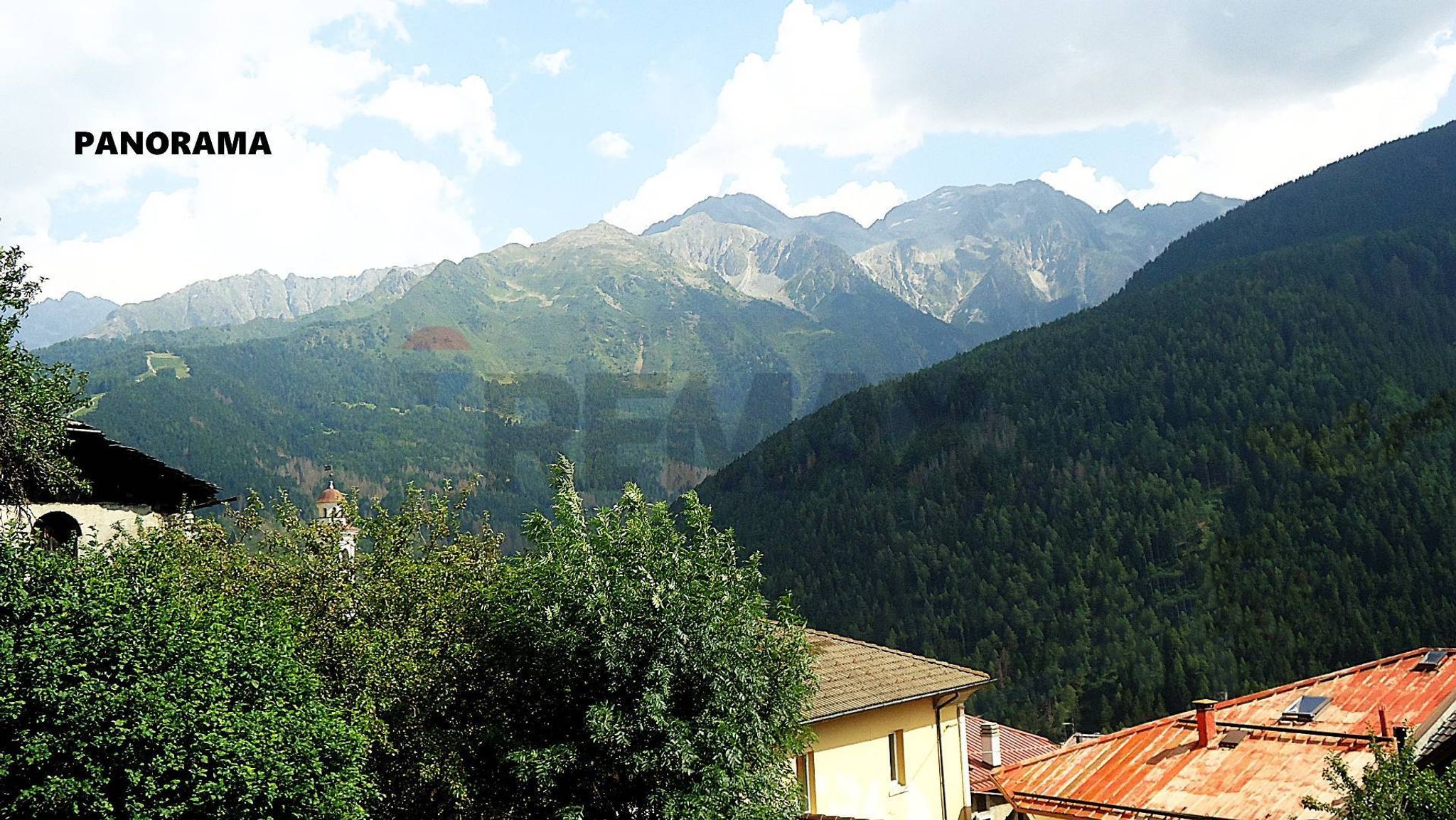 Vista delle montagne