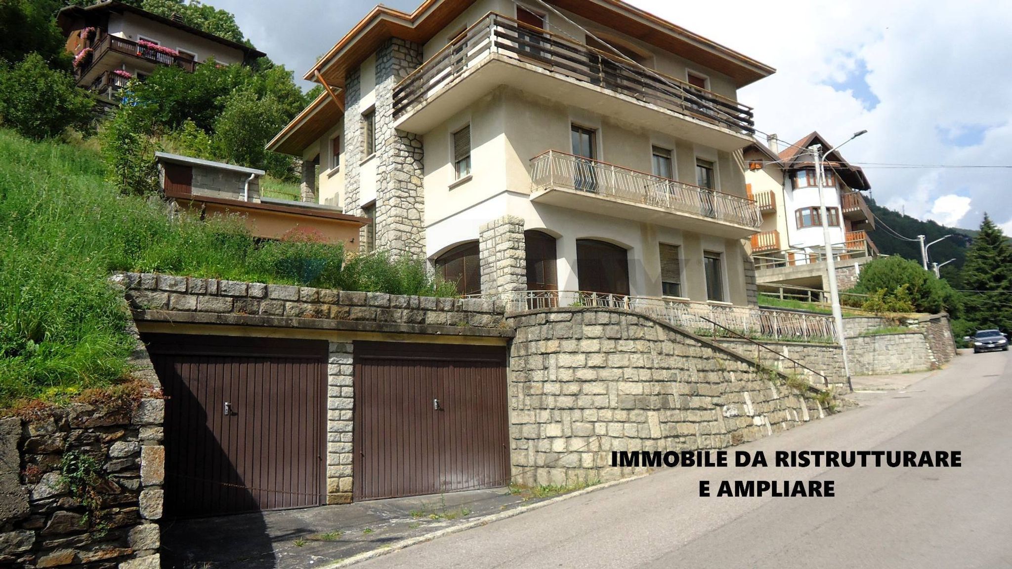Immobile a Vione