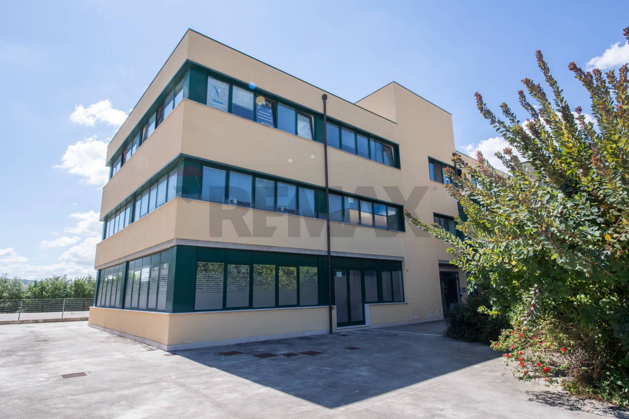 Edificio all'aperto