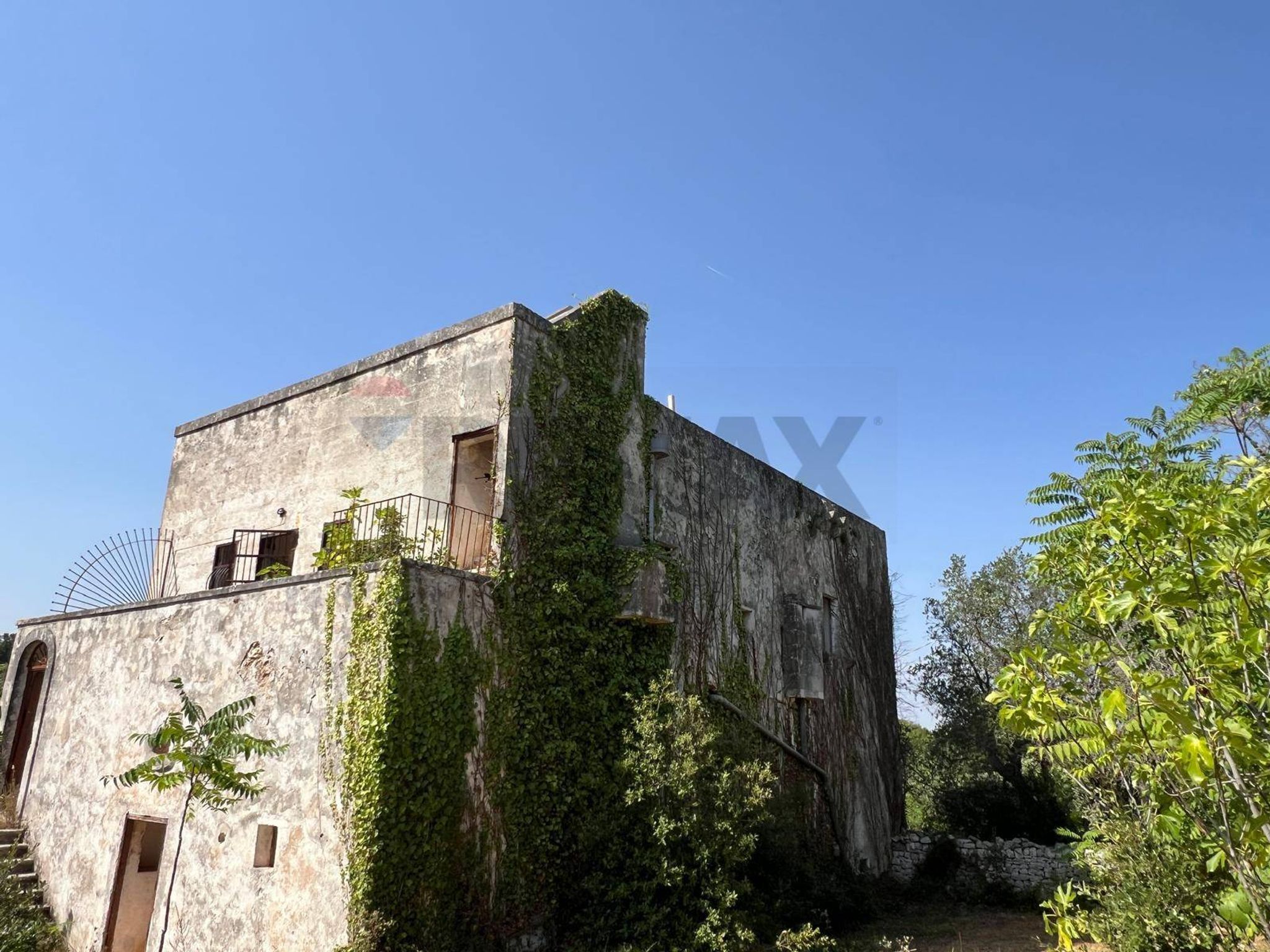 Edificio all'aperto