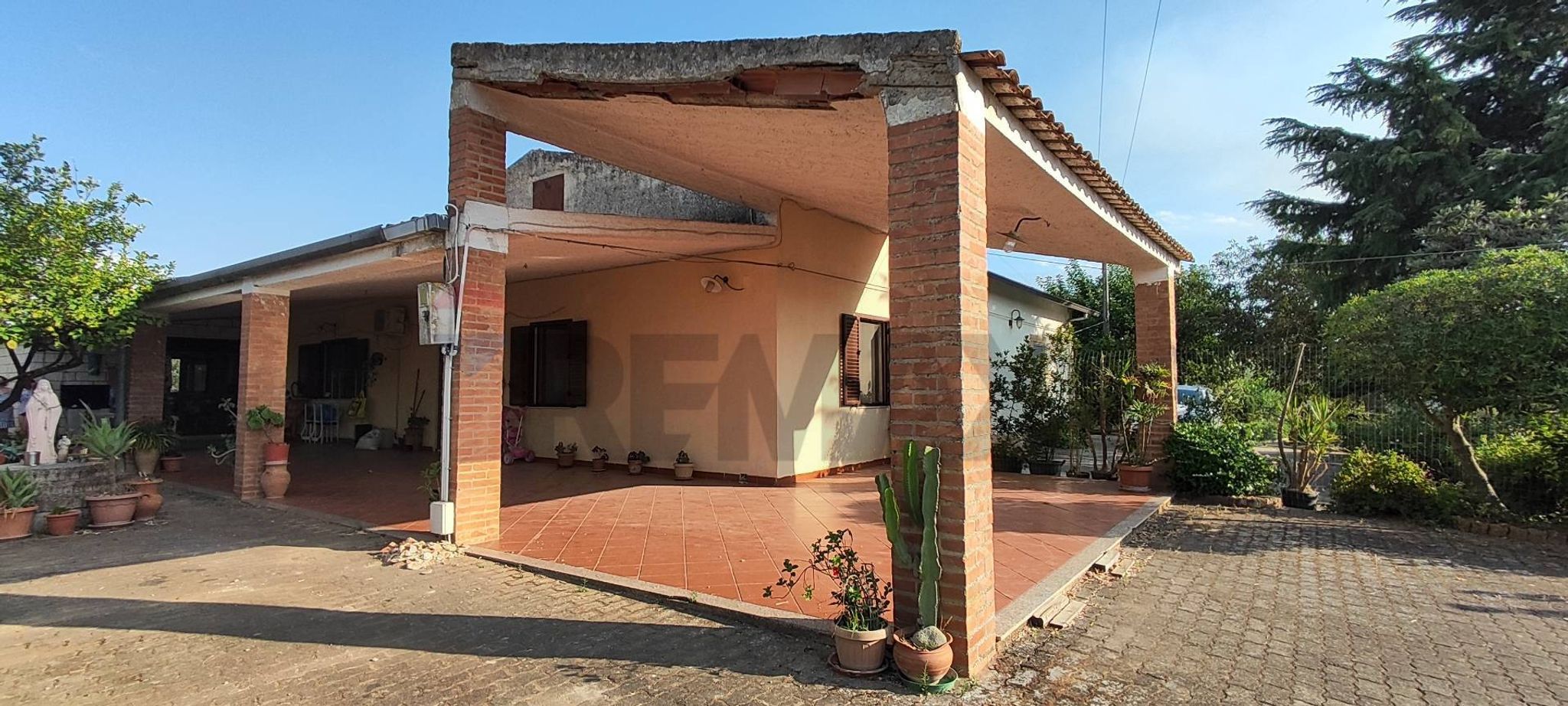 Casa all'aperto