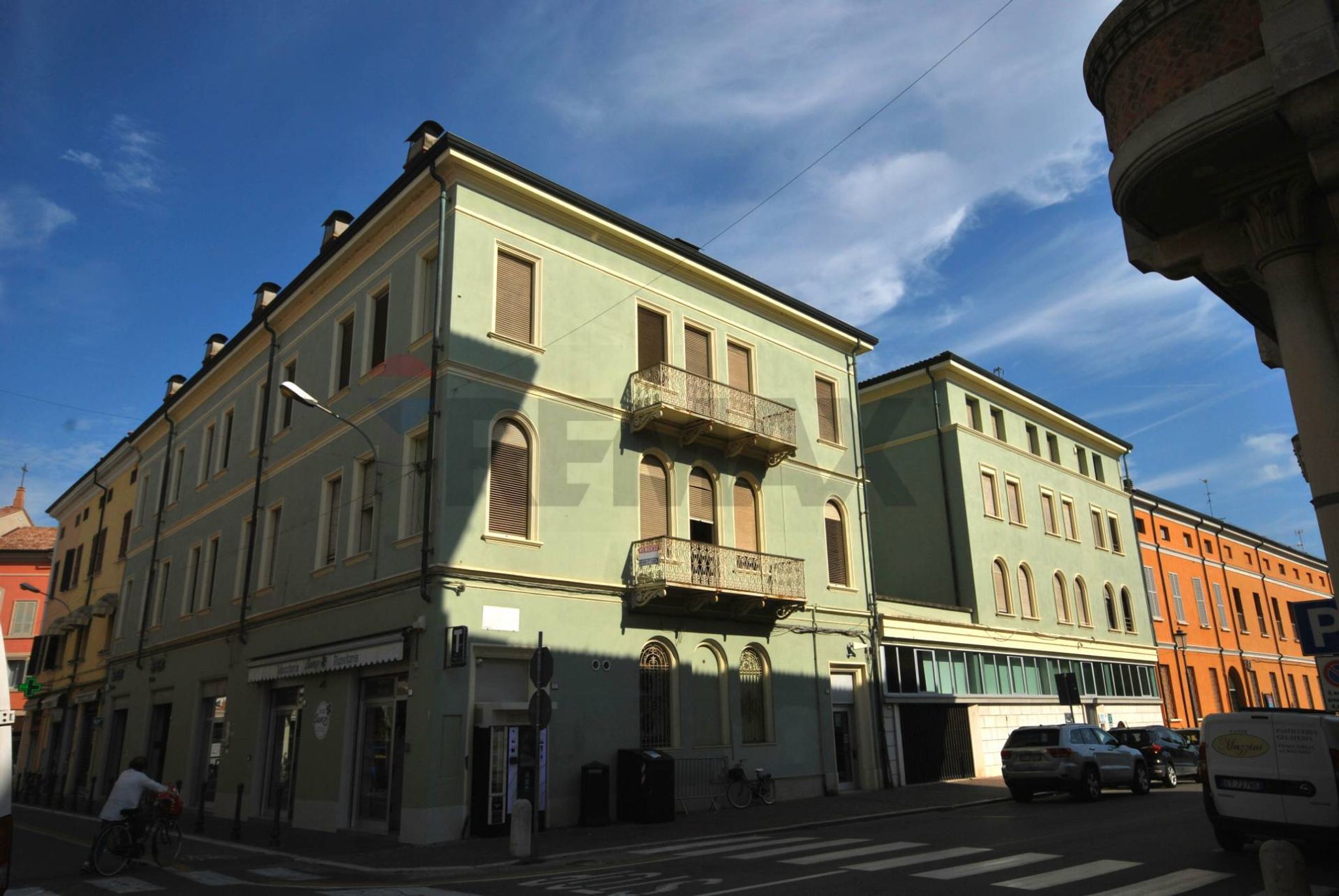 Edificio all'aperto