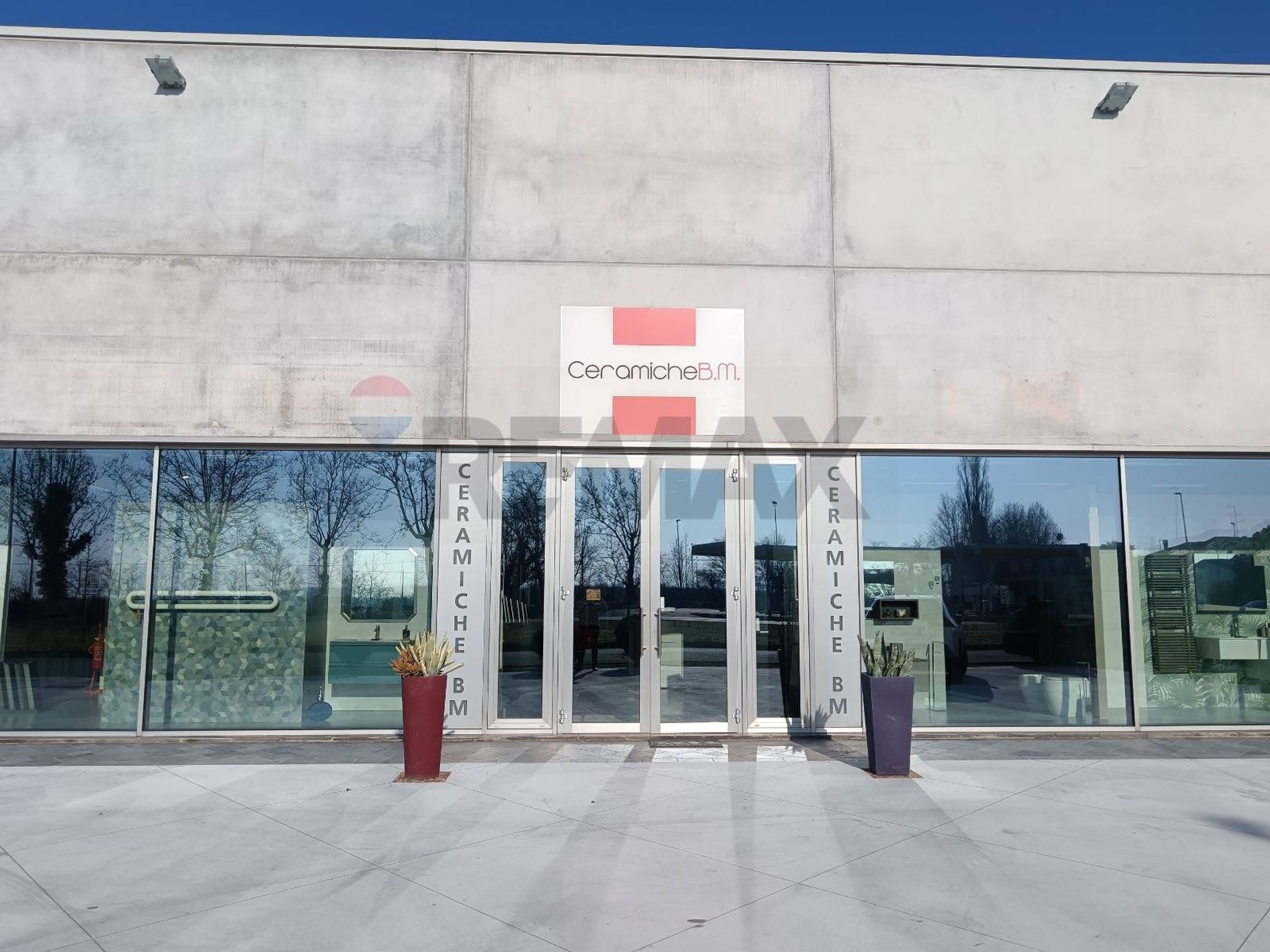 Edificio all'aperto