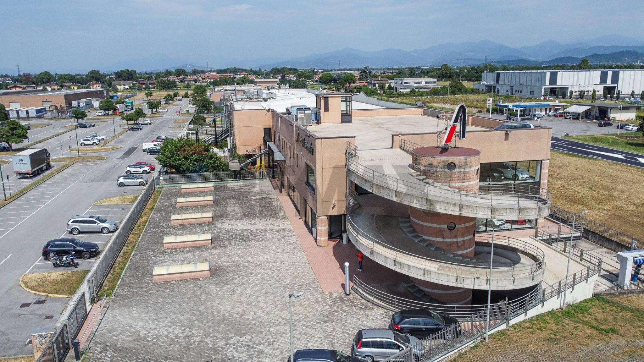 Edificio all'aperto