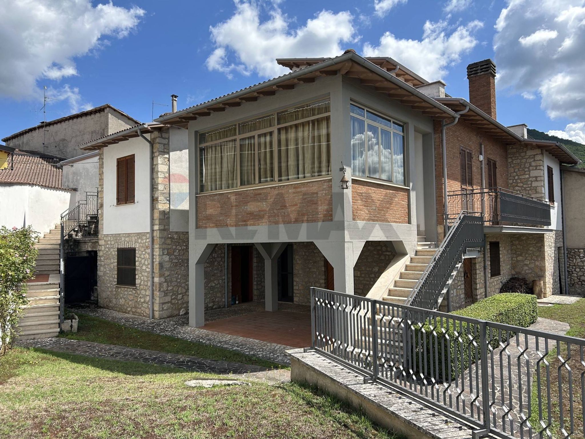 Esterno