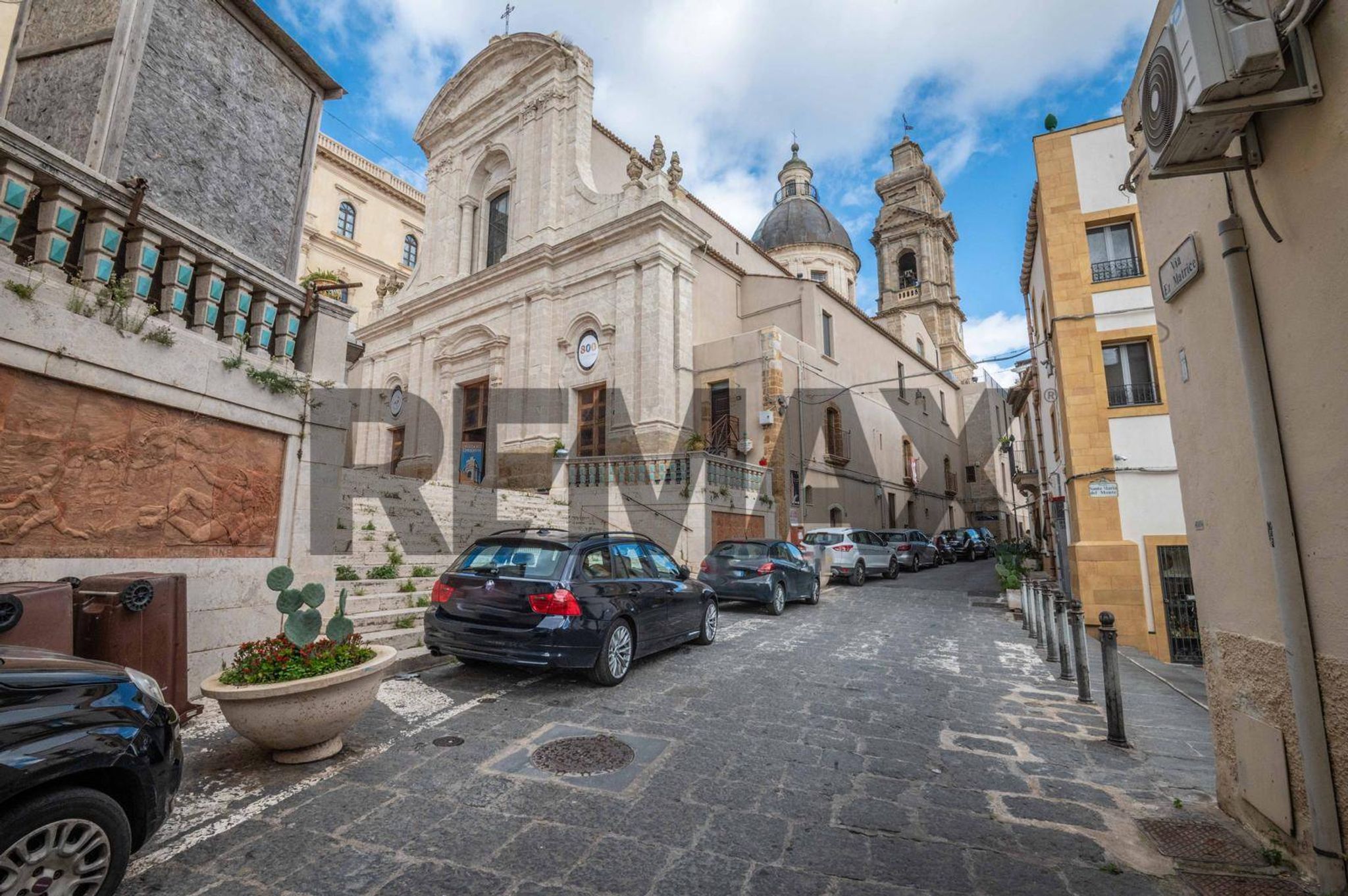 Edificio all'aperto