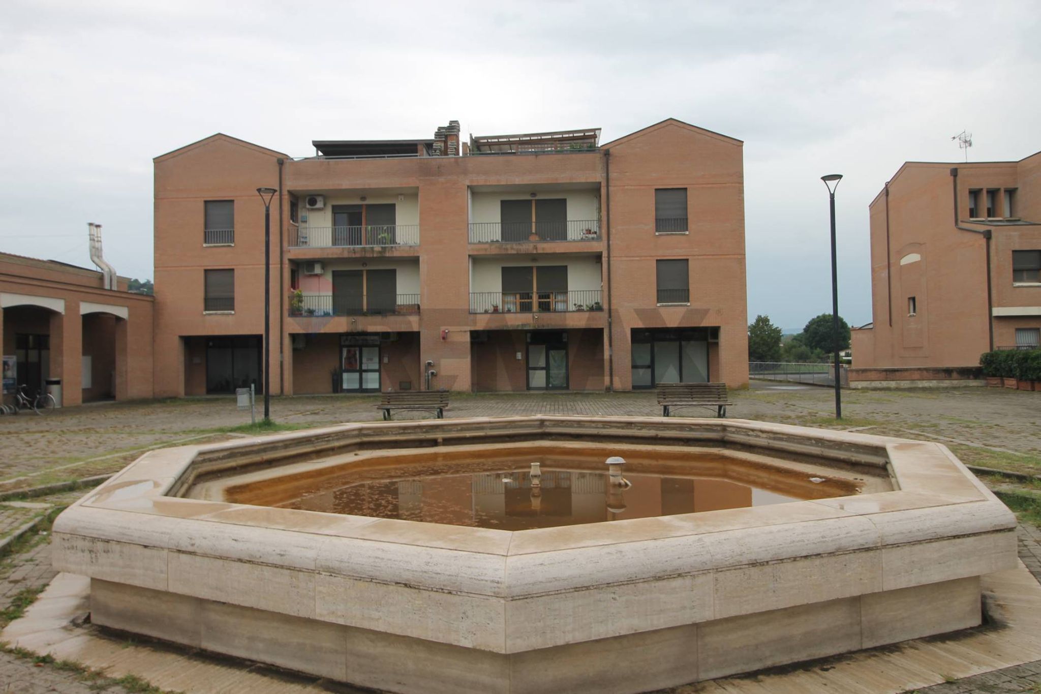 Edificio all'aperto