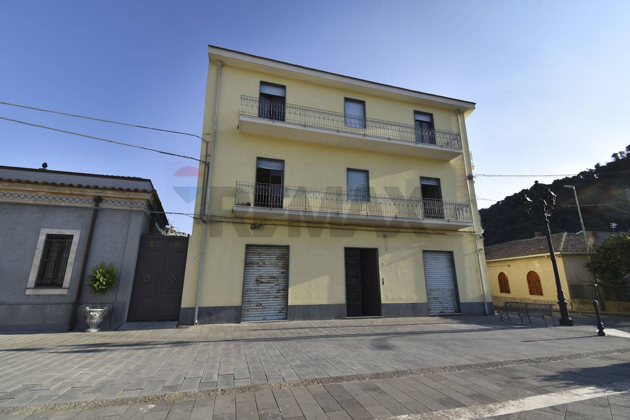 Edificio all'aperto