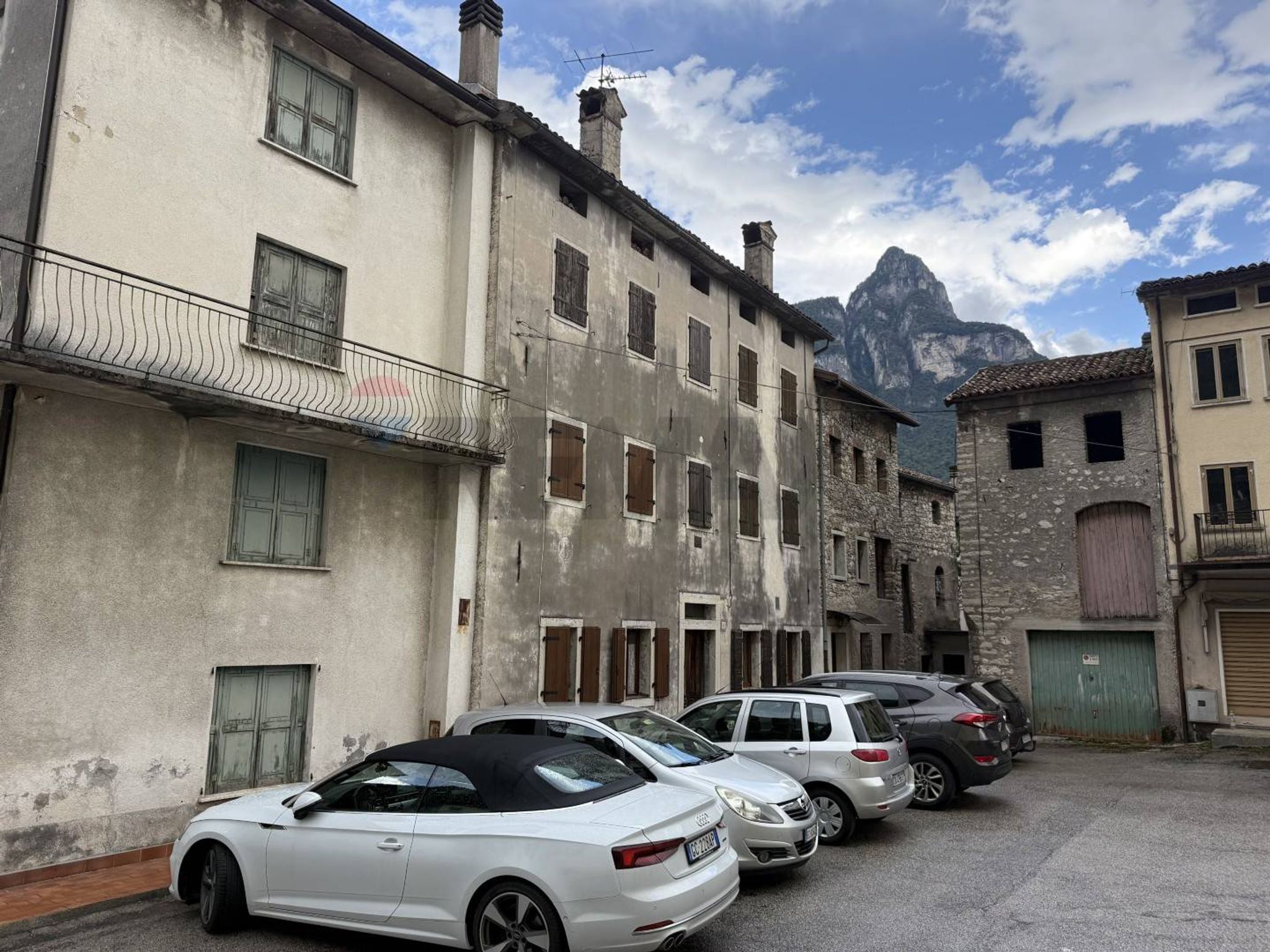 Edificio all'aperto