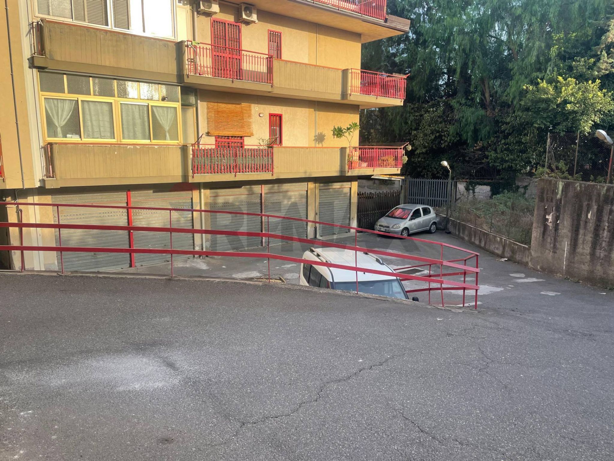 Immobile a Acireale