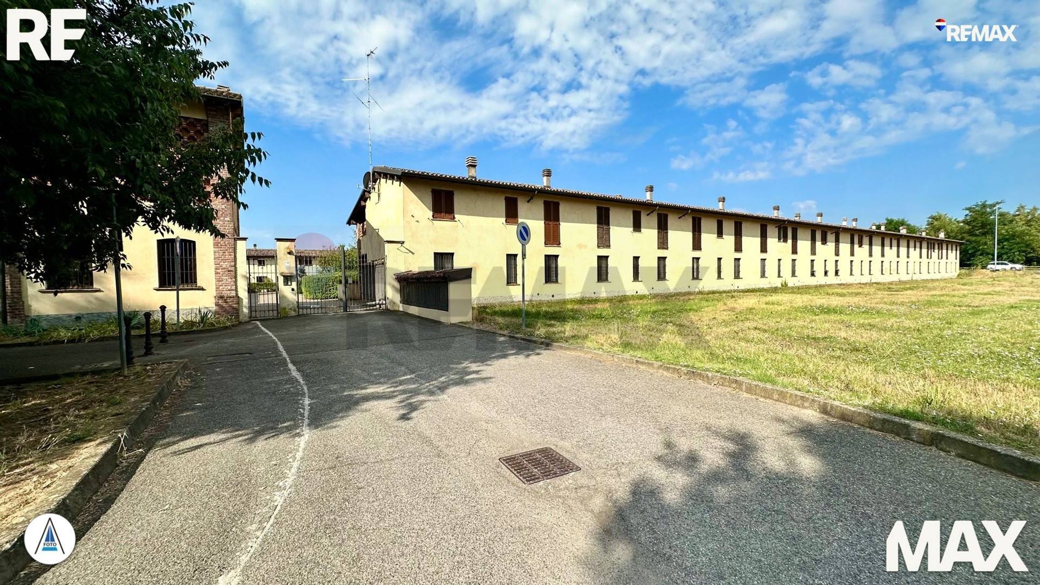 Edificio all'aperto