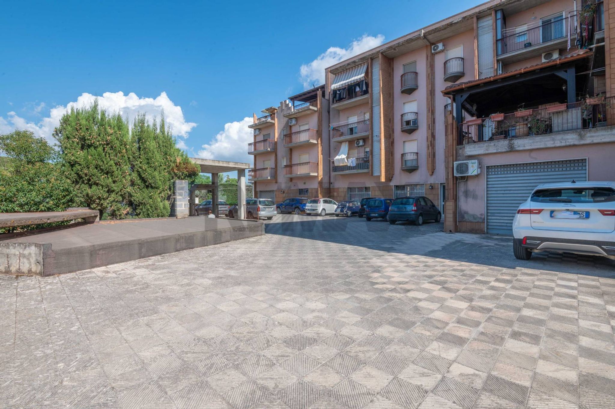 Edificio all'aperto