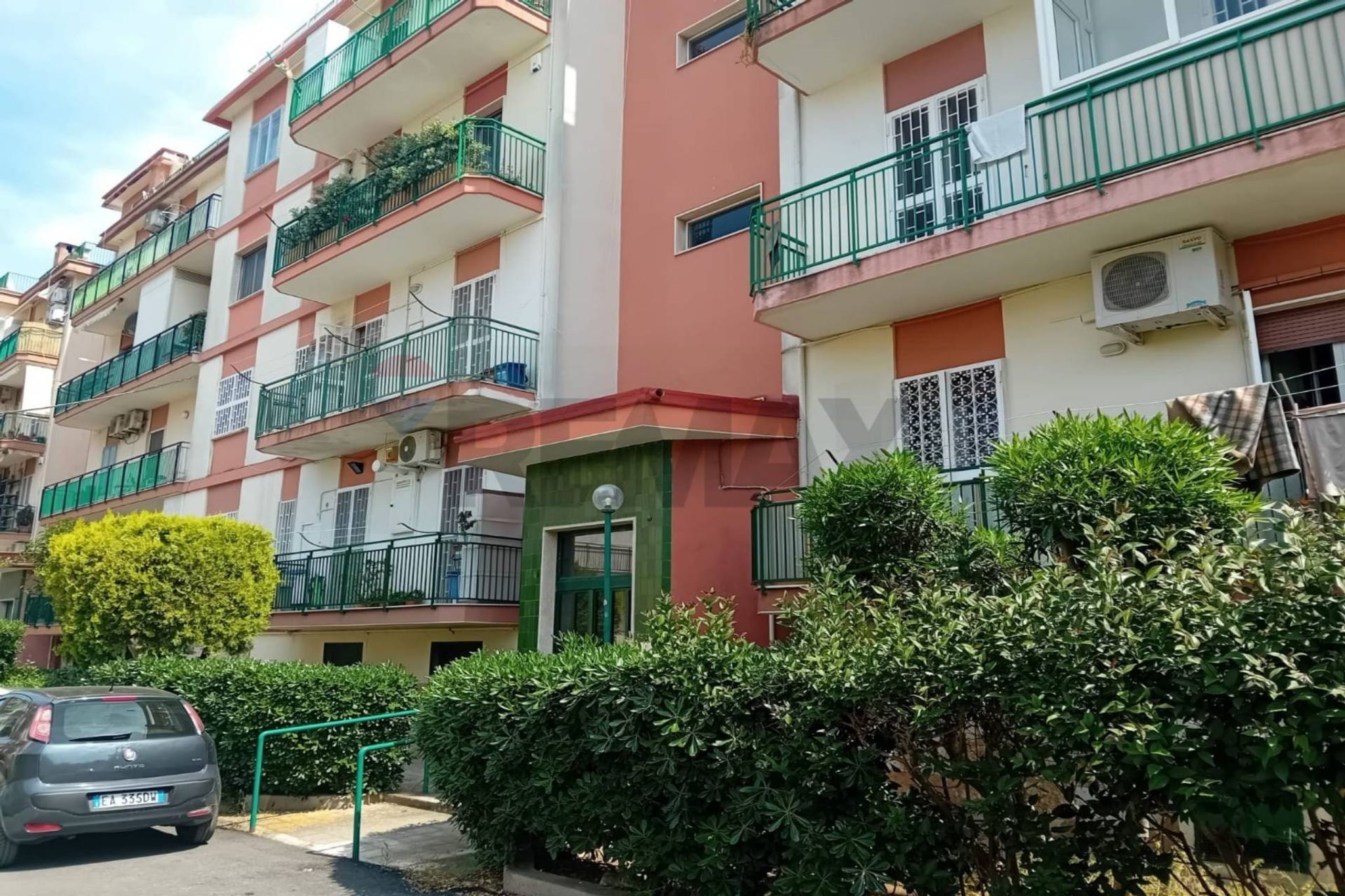 Edificio all'aperto