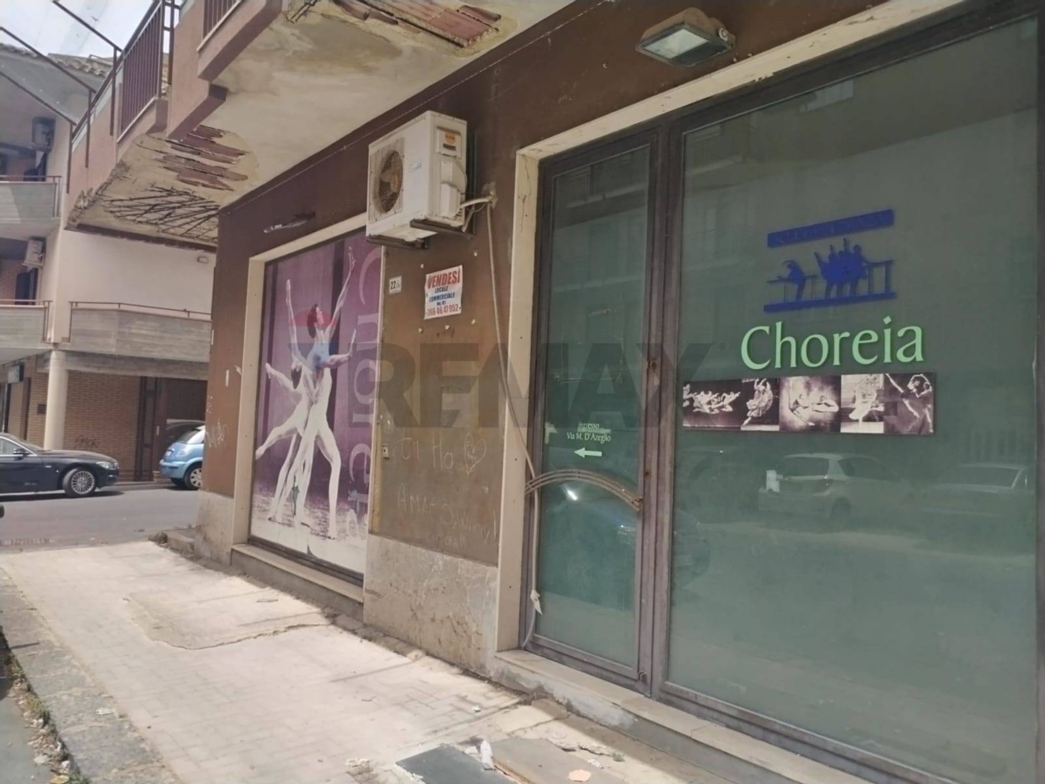 Edificio all'aperto