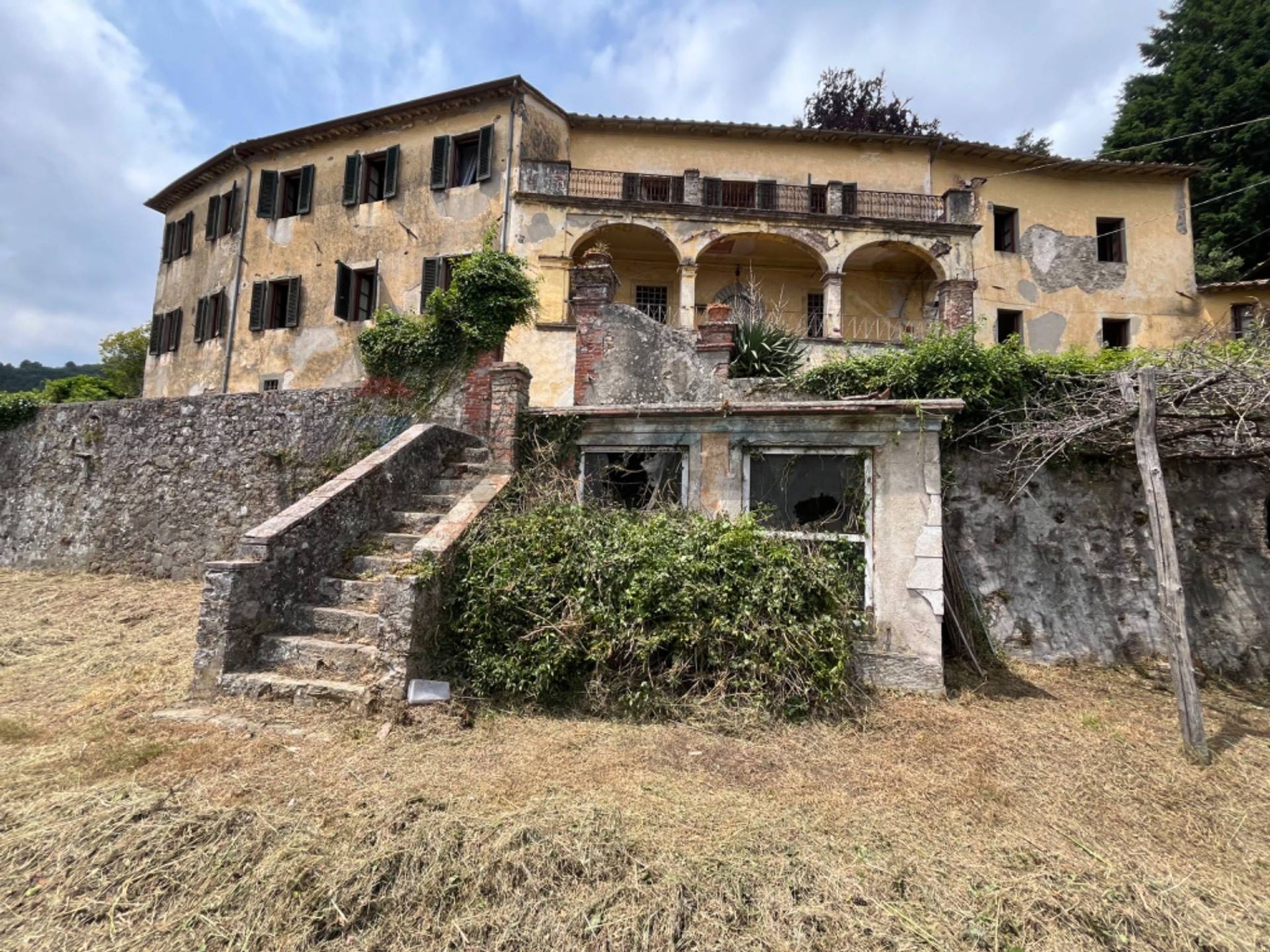 Immobile a Pescaglia