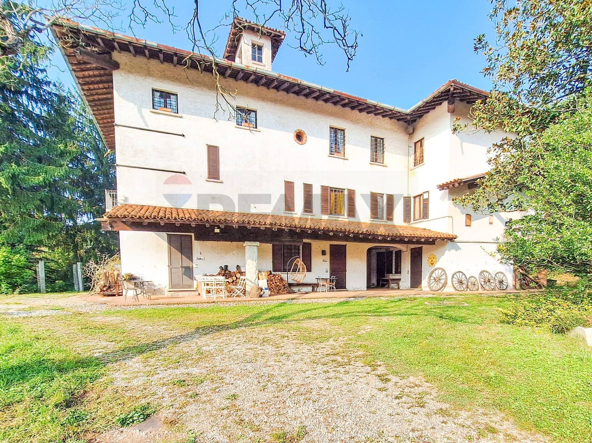 Immobile a Locate Varesino