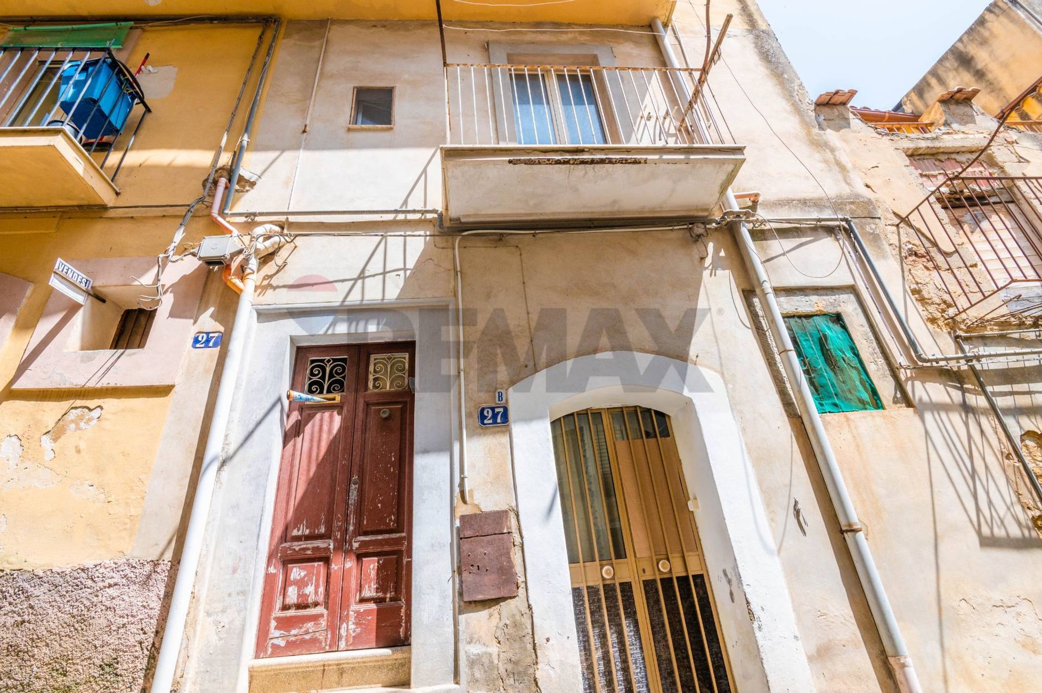 Edificio all'aperto