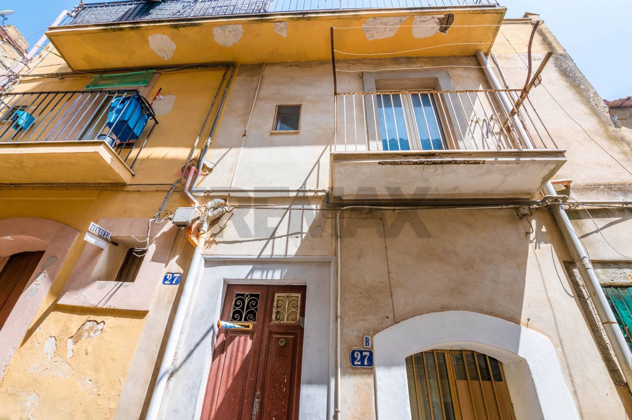 Edificio all'aperto