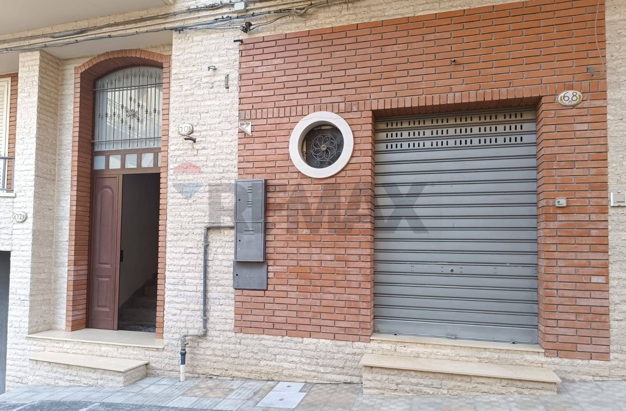 Edificio all'aperto
