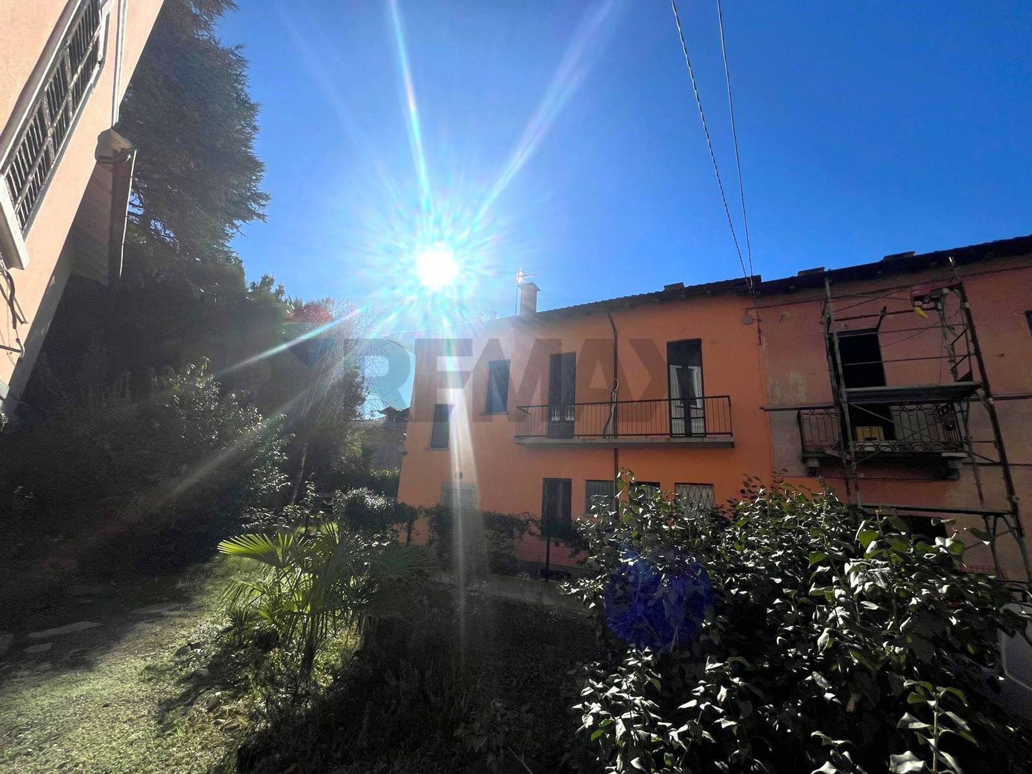 Edificio all'aperto