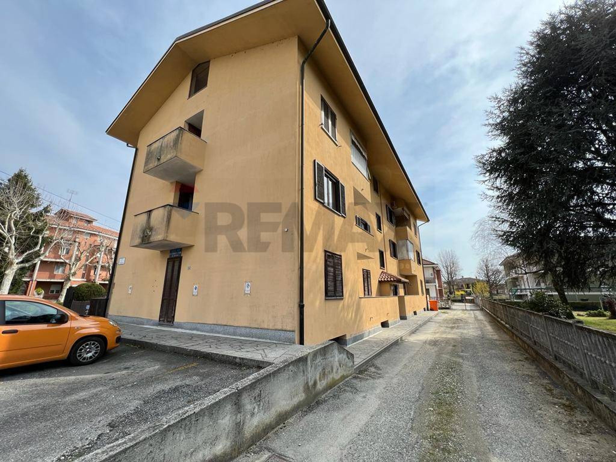 Edificio all'aperto