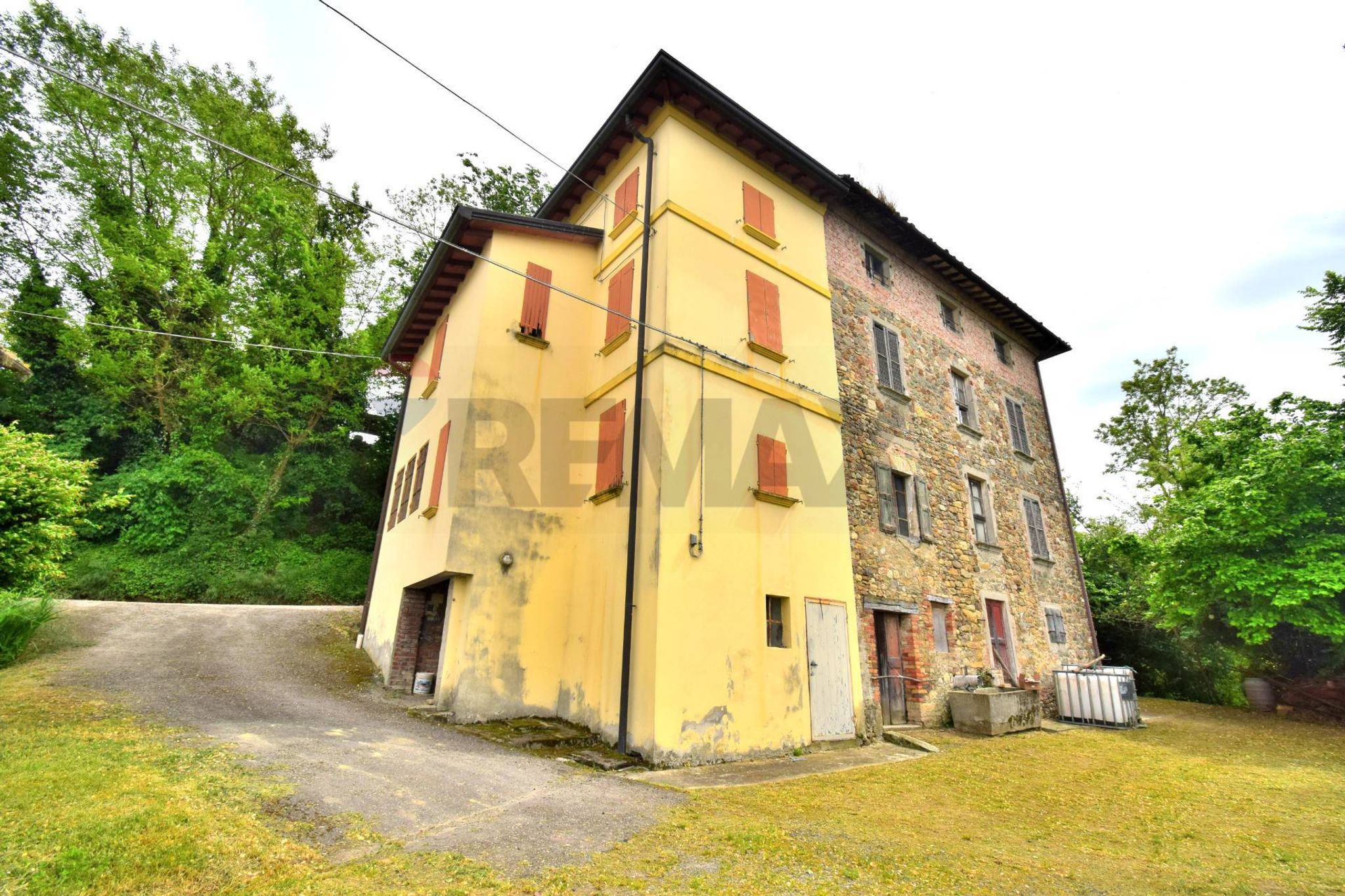 Property in Fornovo di Taro