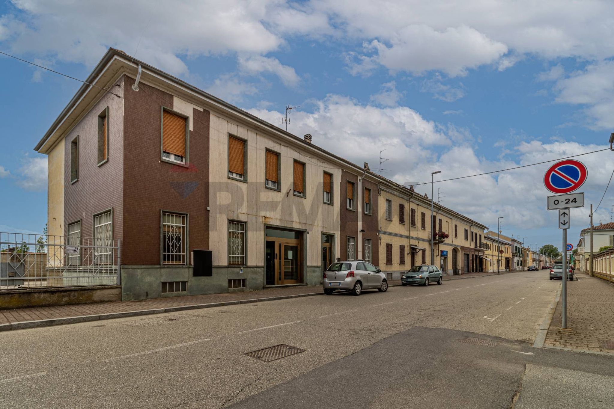 Immobile a Palestro