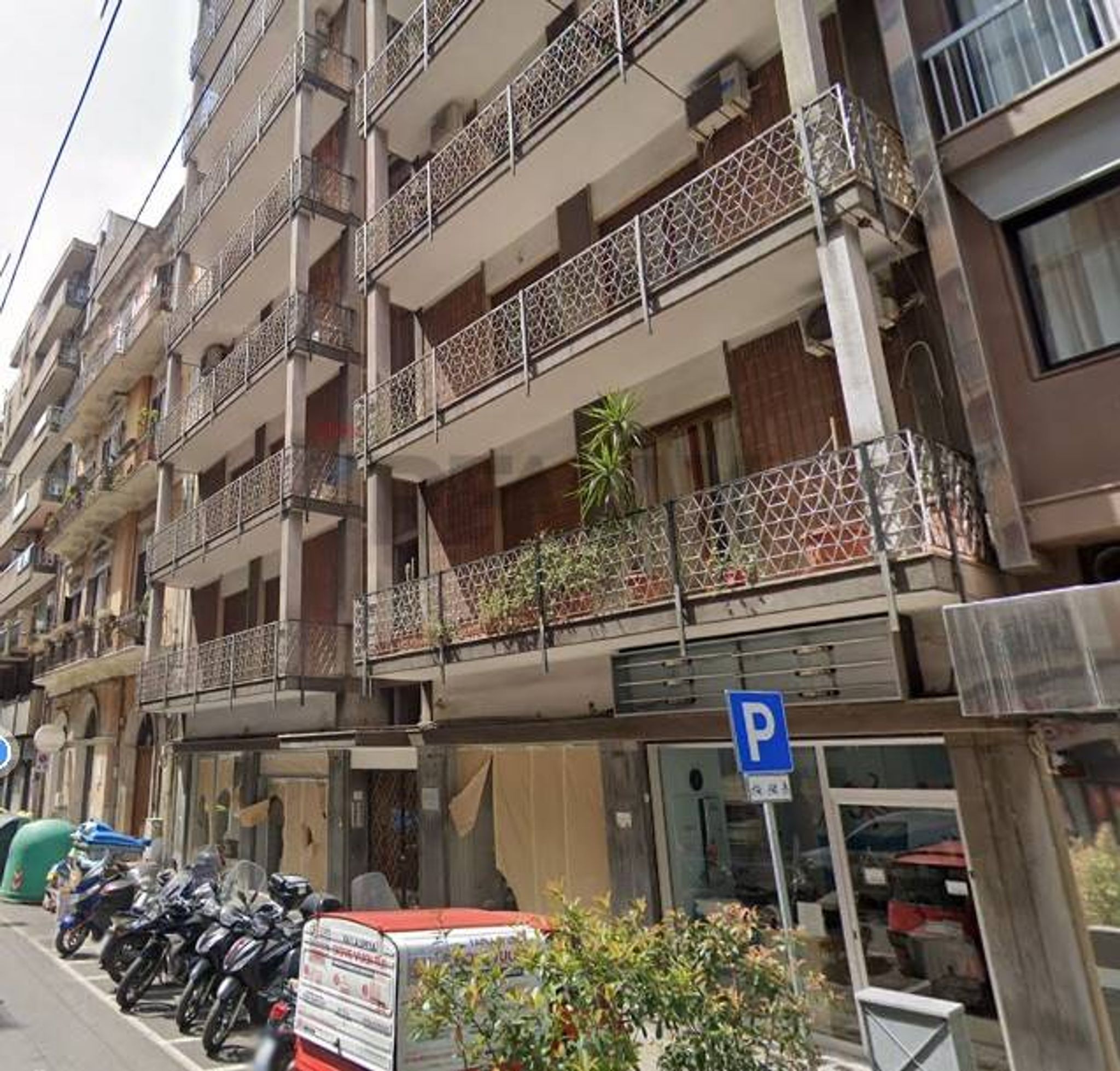 Edificio all'aperto