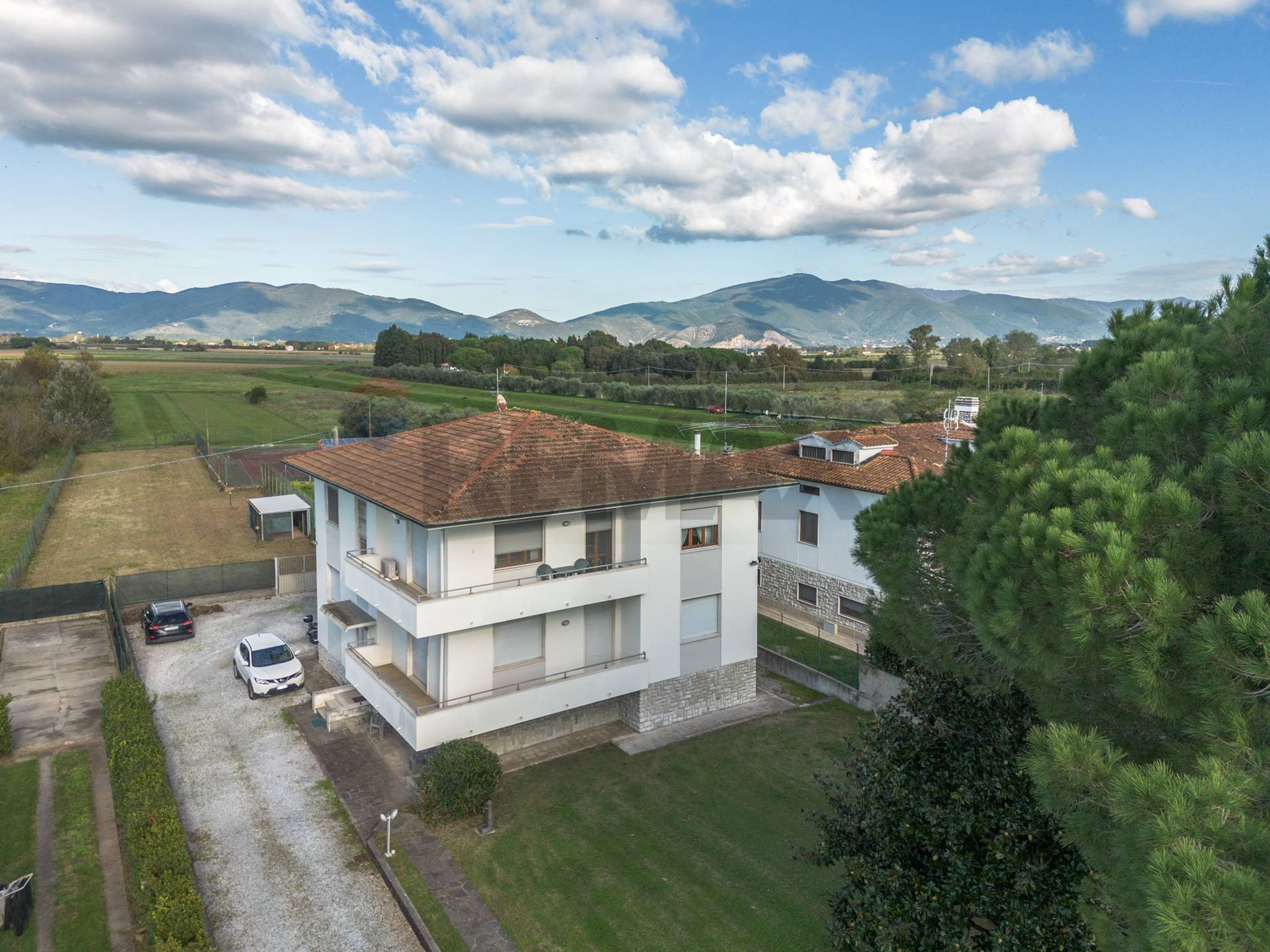 Property in San Giuliano Terme