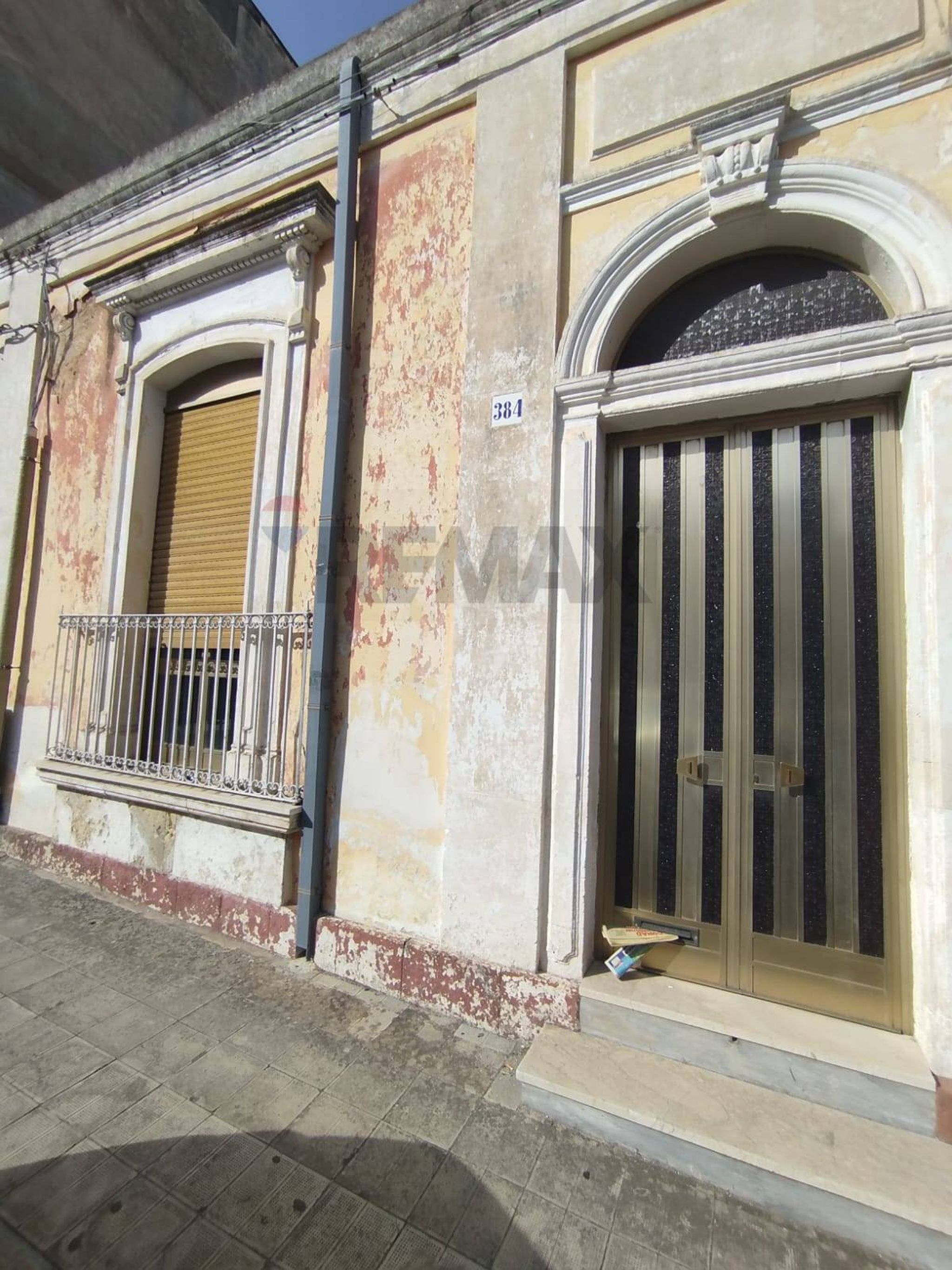 Edificio all'aperto