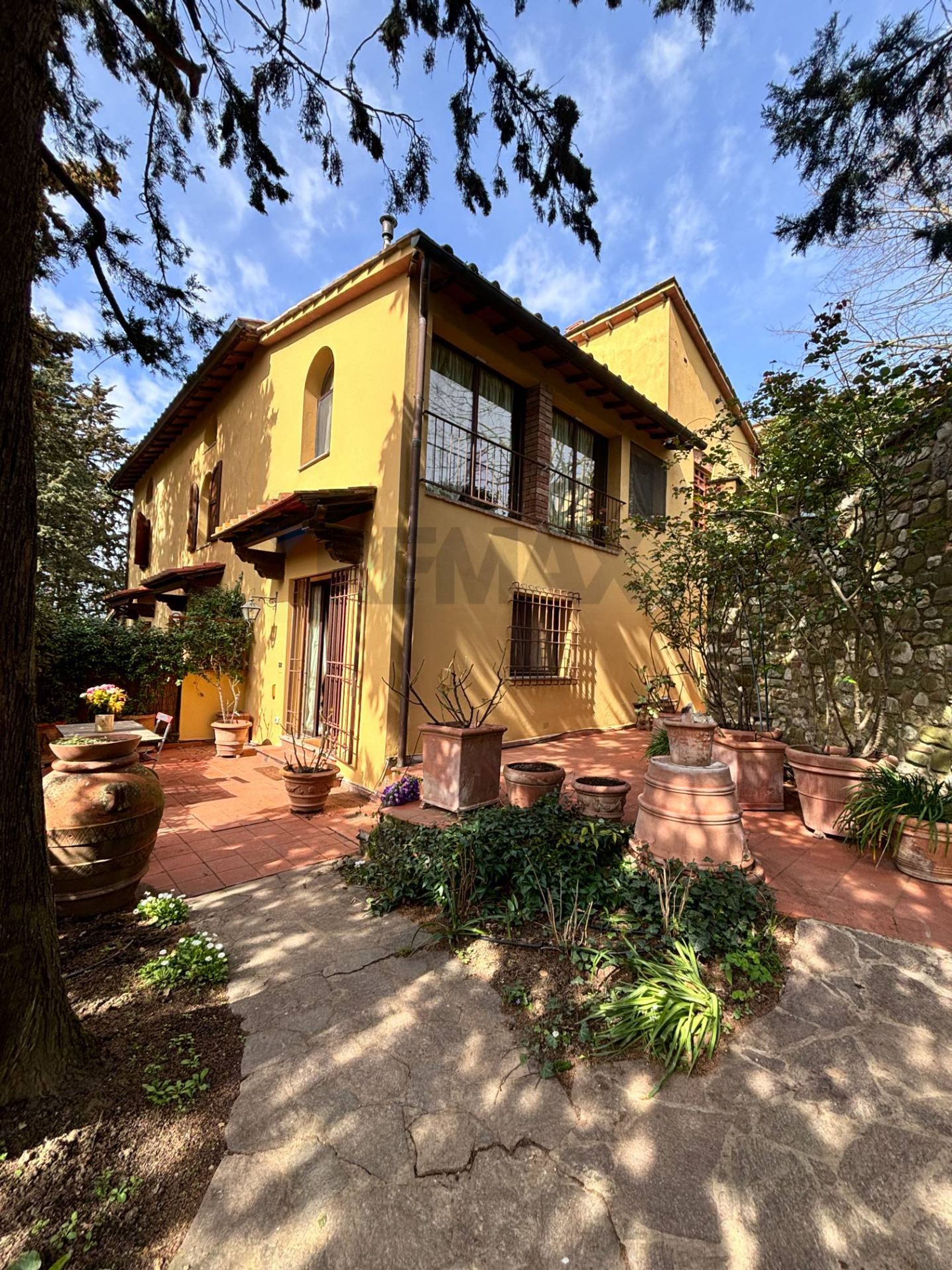 Casa all'aperto