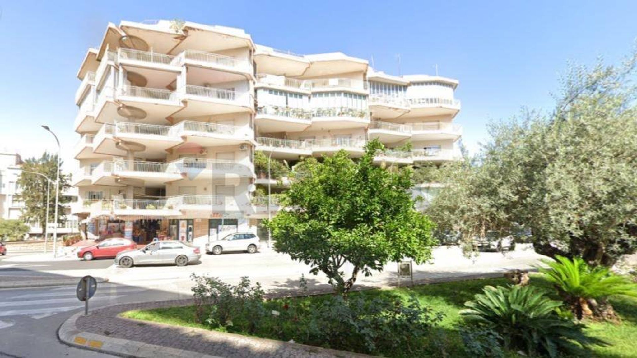 Edificio all'aperto