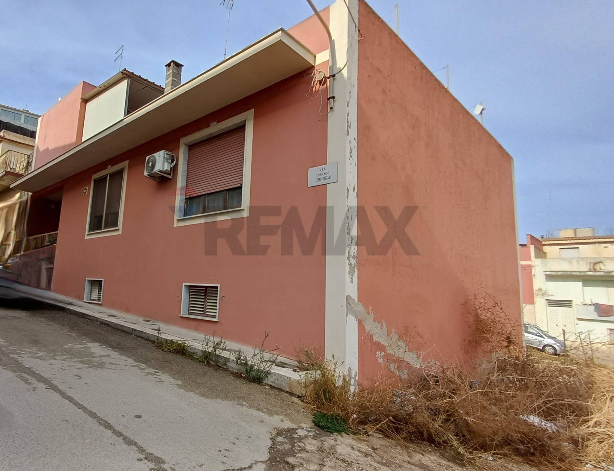 Edificio all'aperto