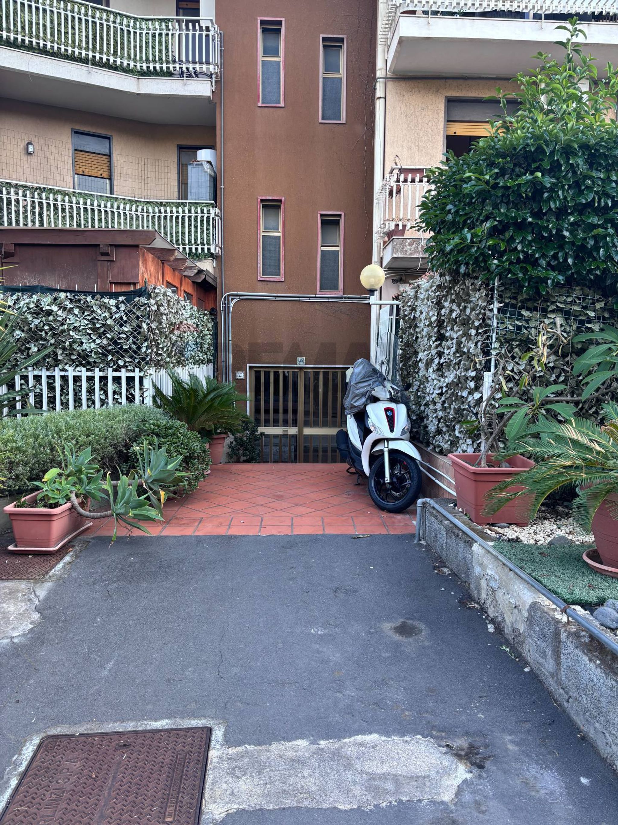 Immobile a Aci Castello