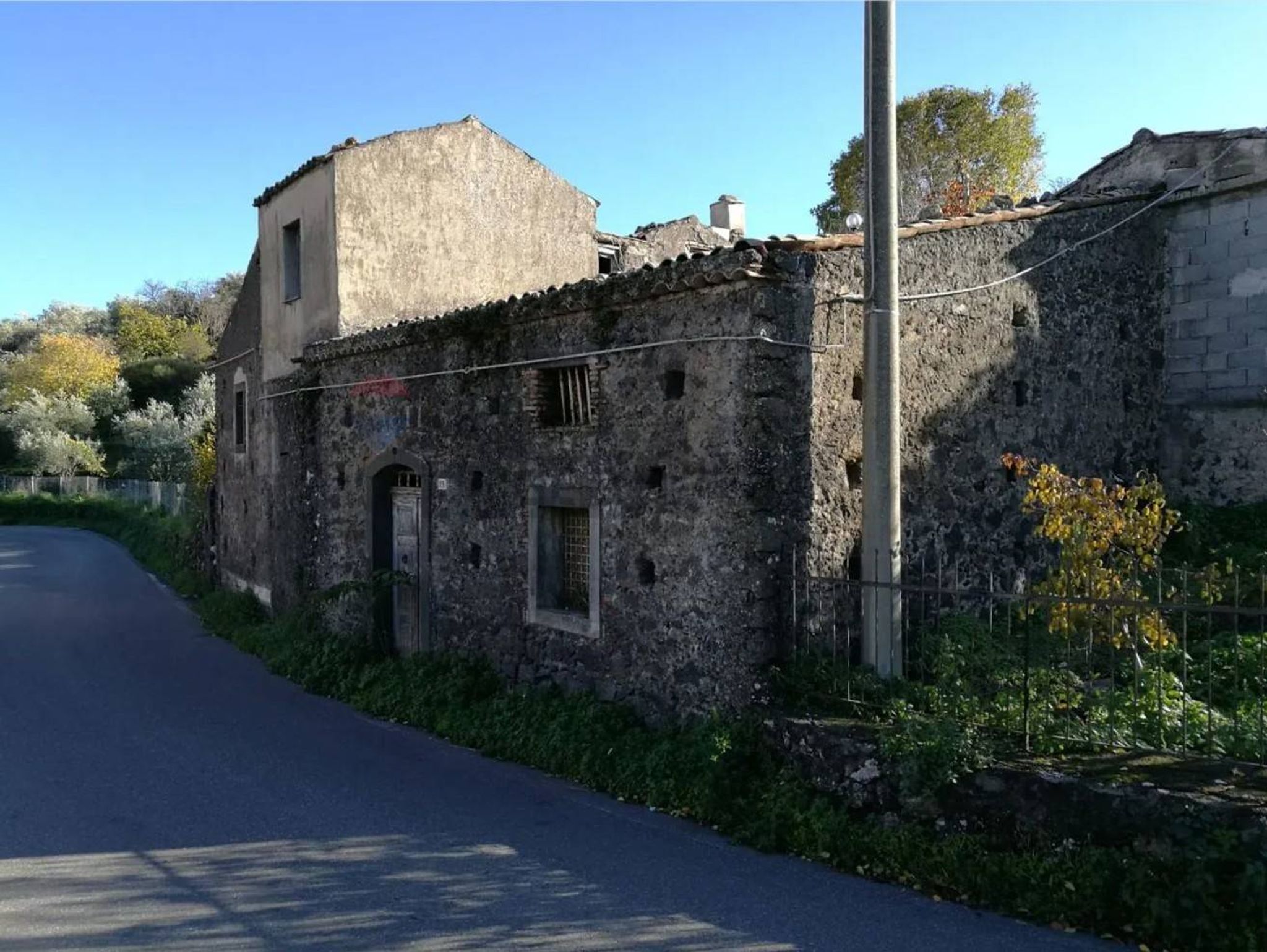 Edificio all'aperto