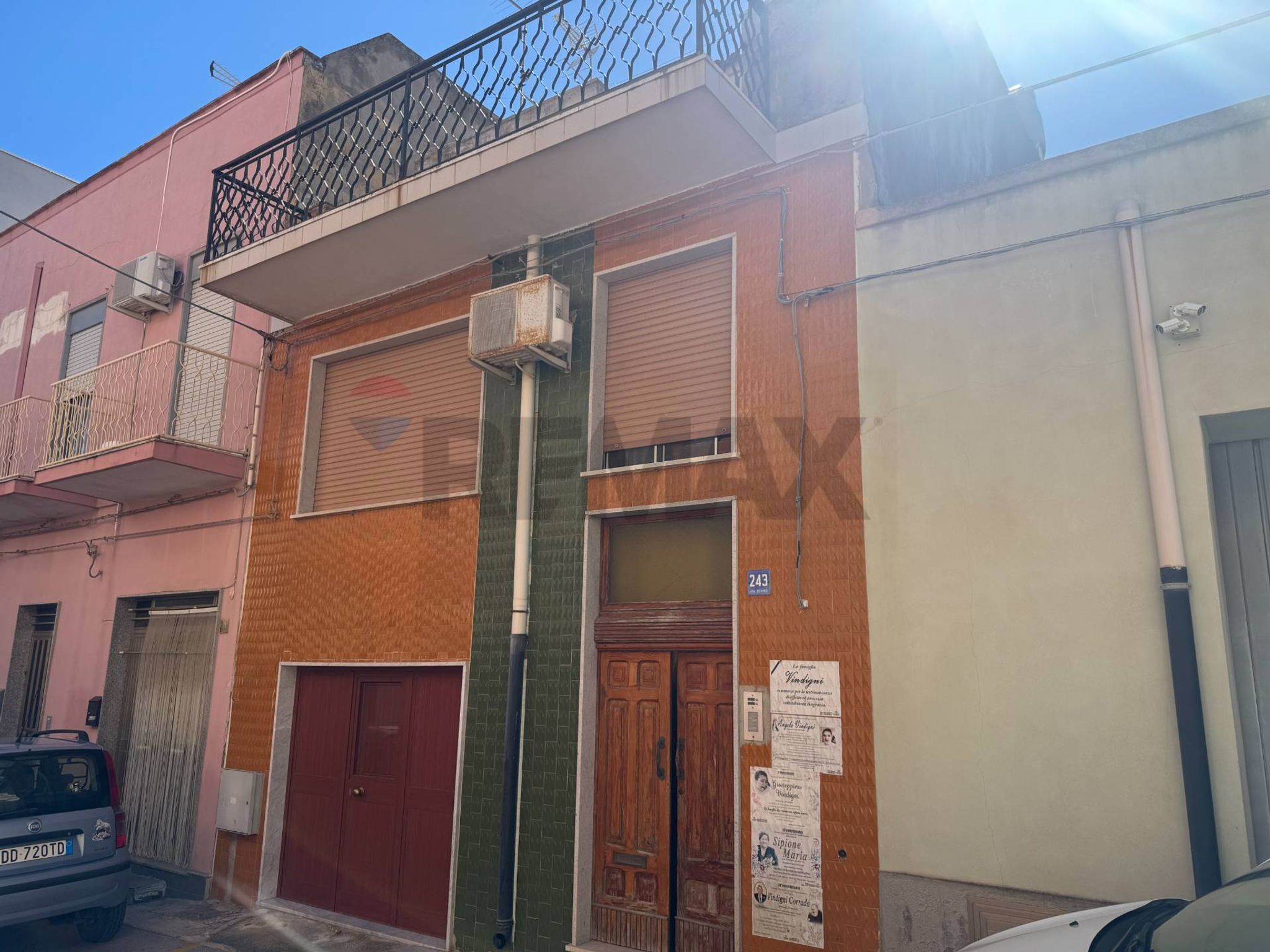 Edificio all'aperto