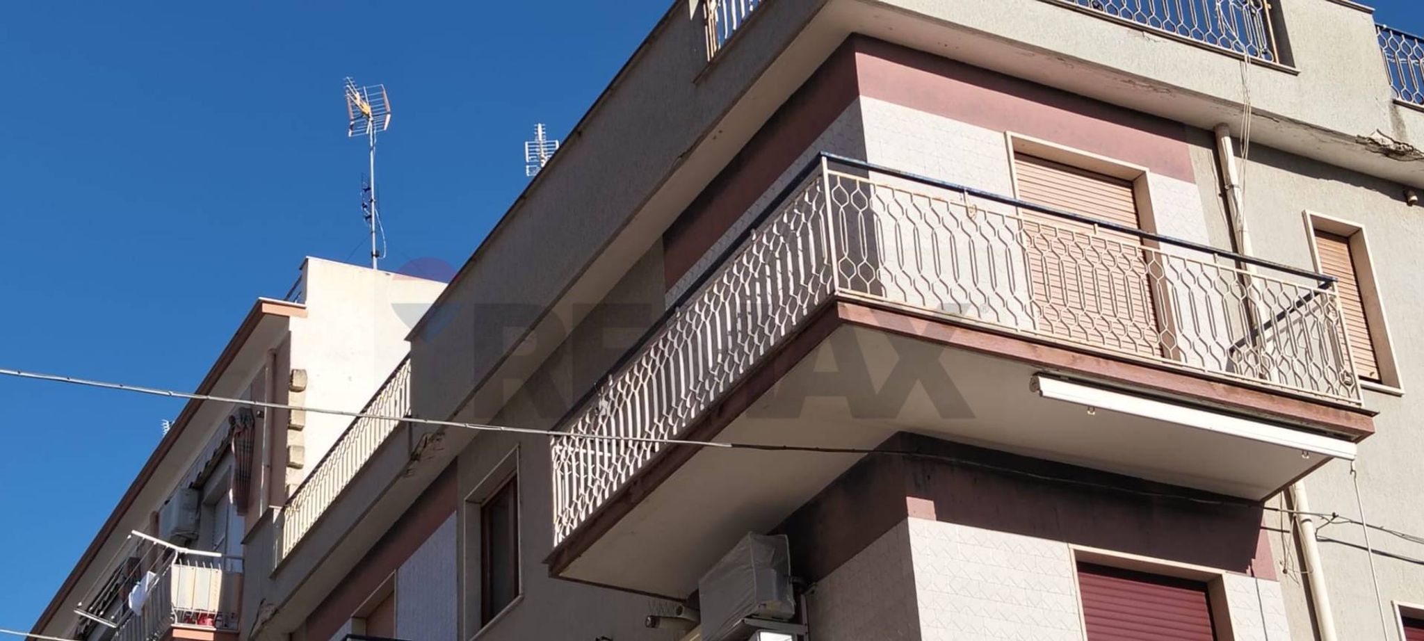 Edificio all'aperto