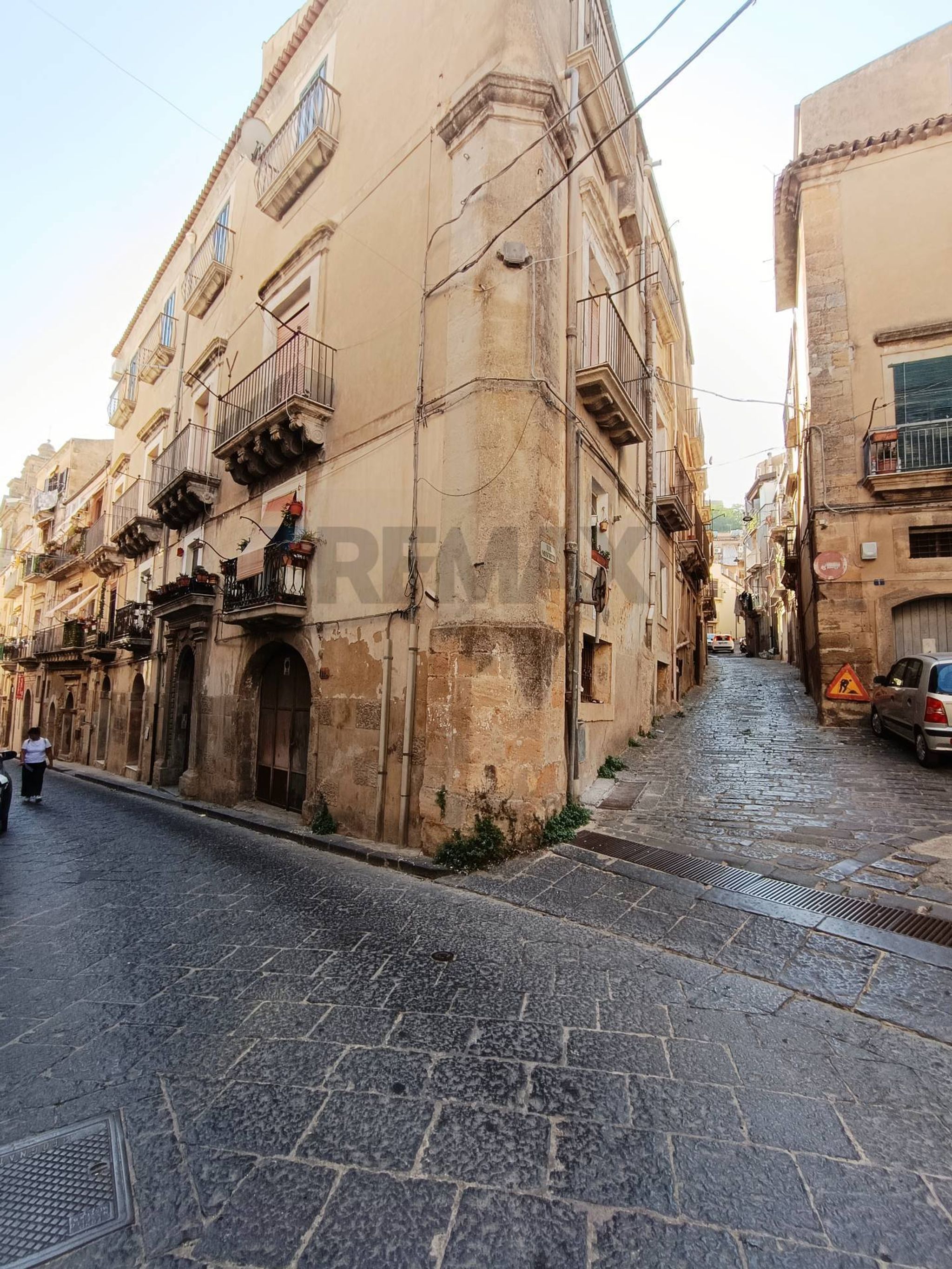 Edificio all'aperto