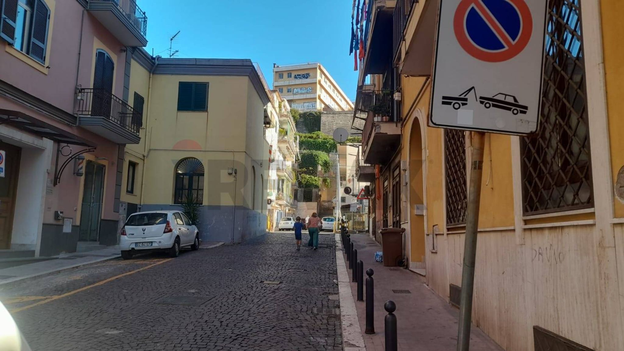 Edificio all'aperto