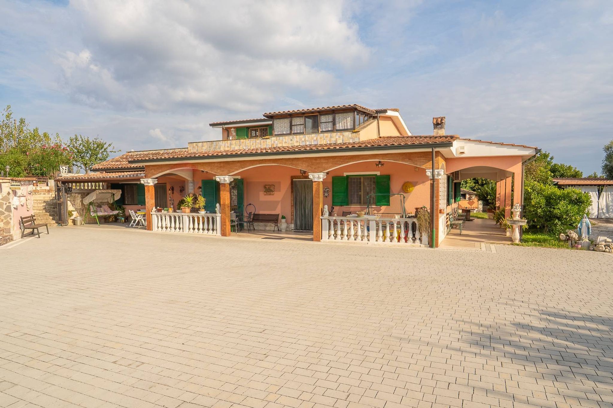 Casa all'aperto