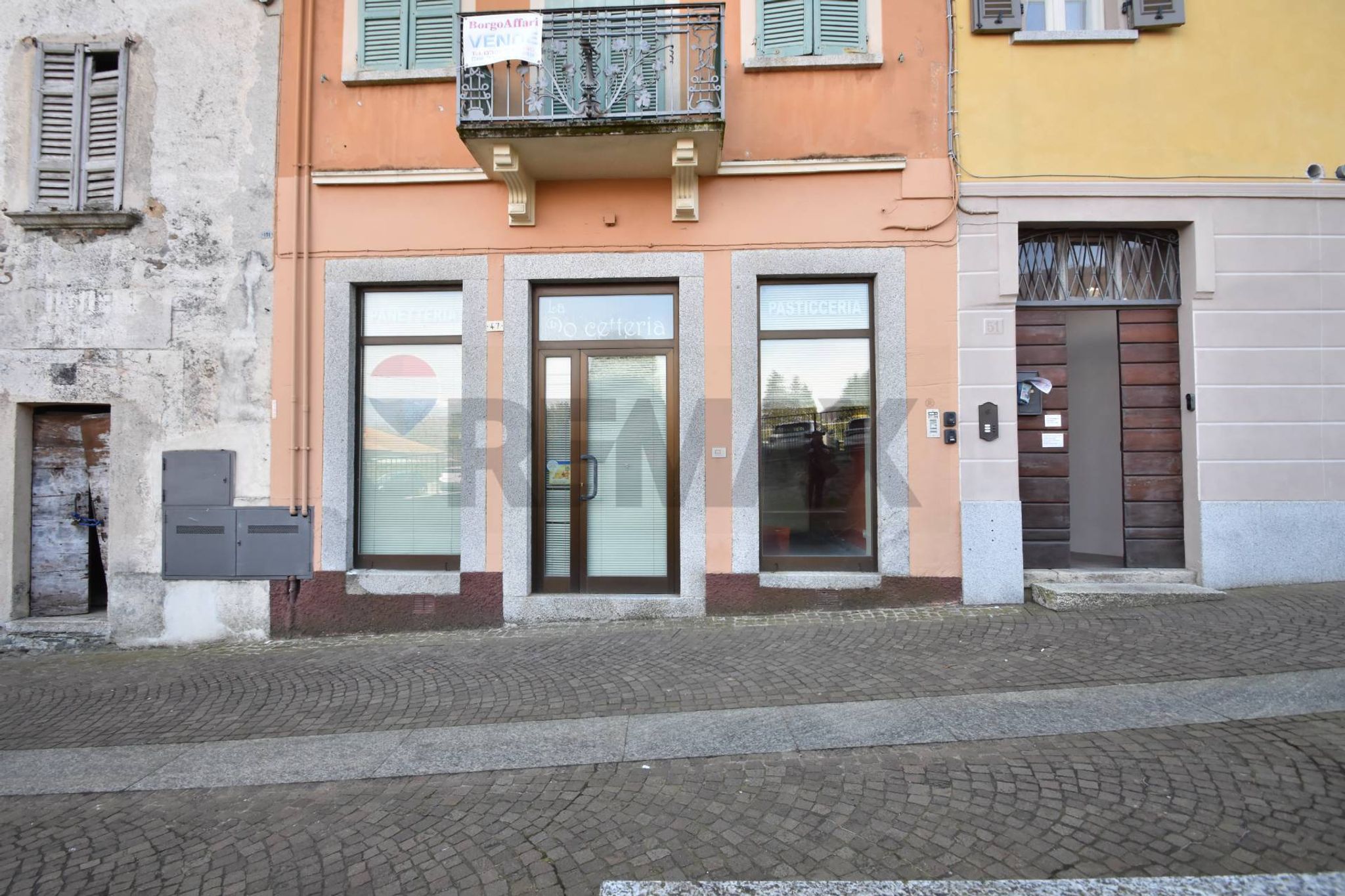 Edificio all'aperto