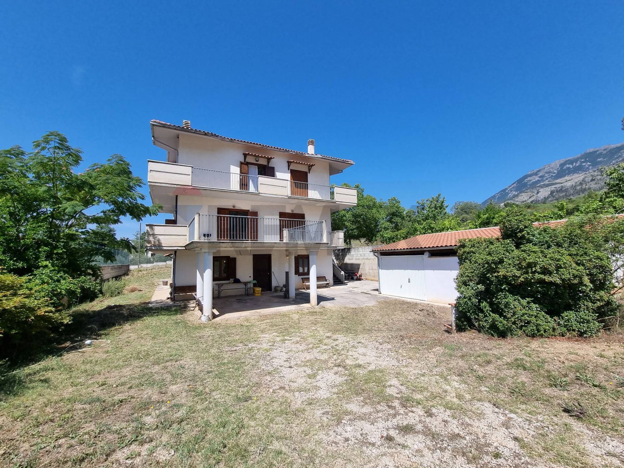 Casa all'aperto