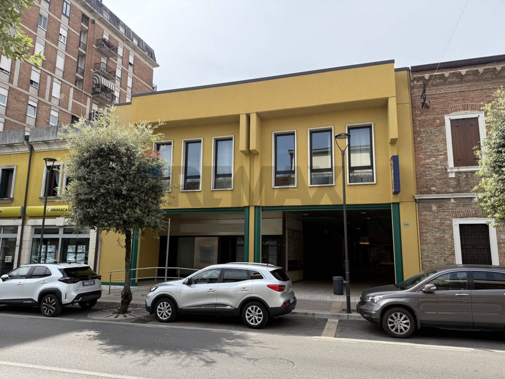 Edificio all'aperto
